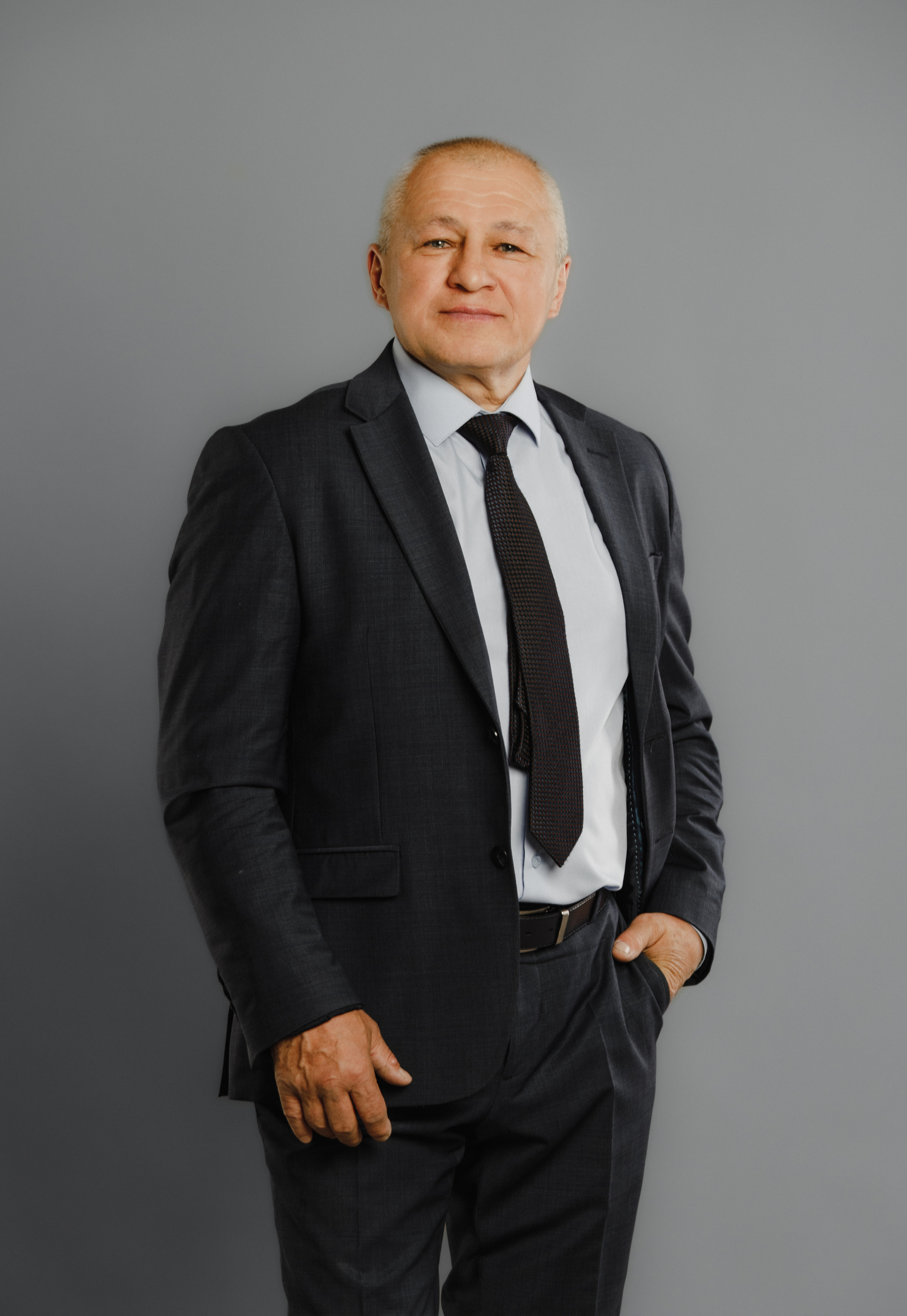 Бизнес портрет. Гарутис Лидия профессиональный фотограф в Чите