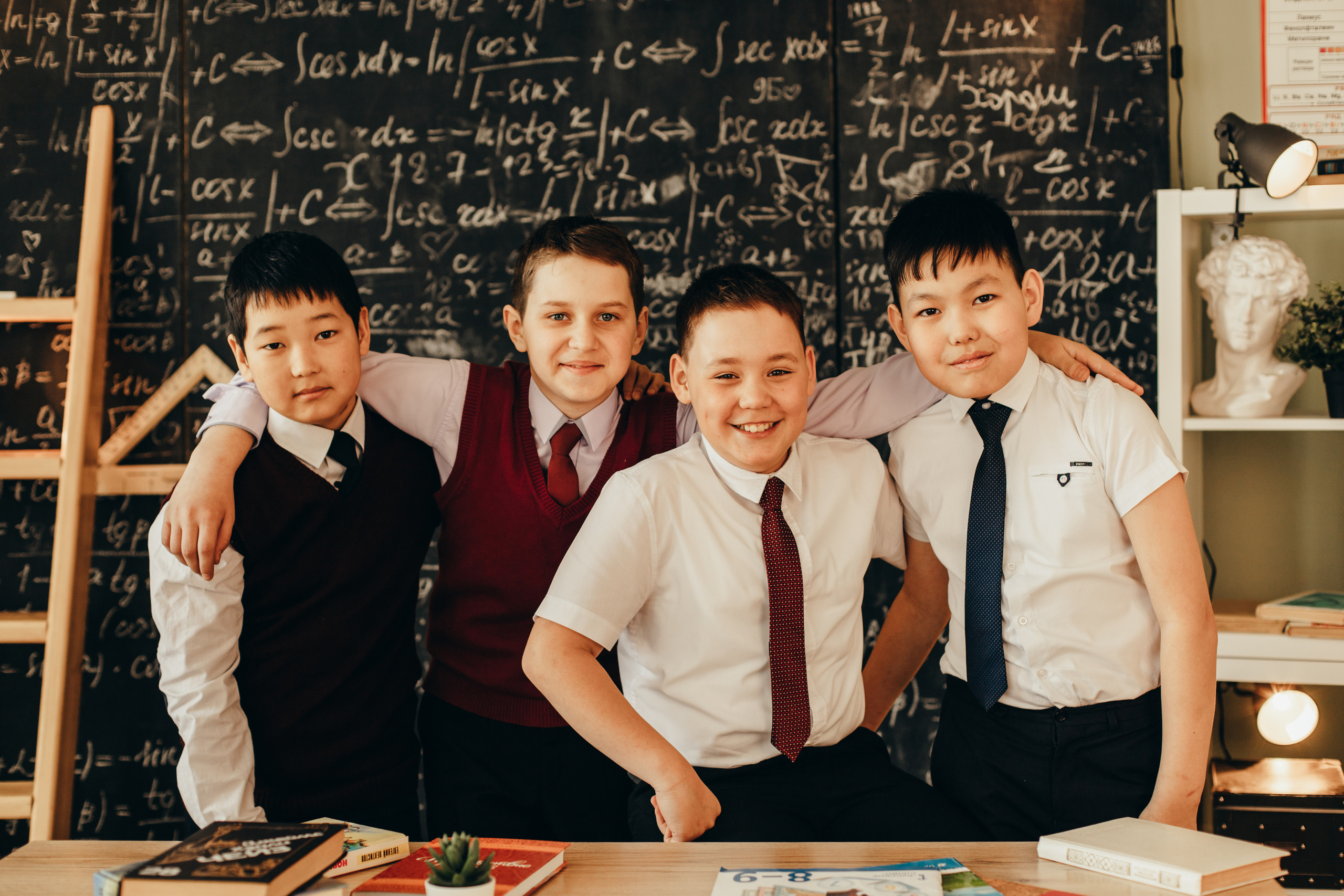 Школьники. Гарутис Лидия профессиональный фотограф в Чите