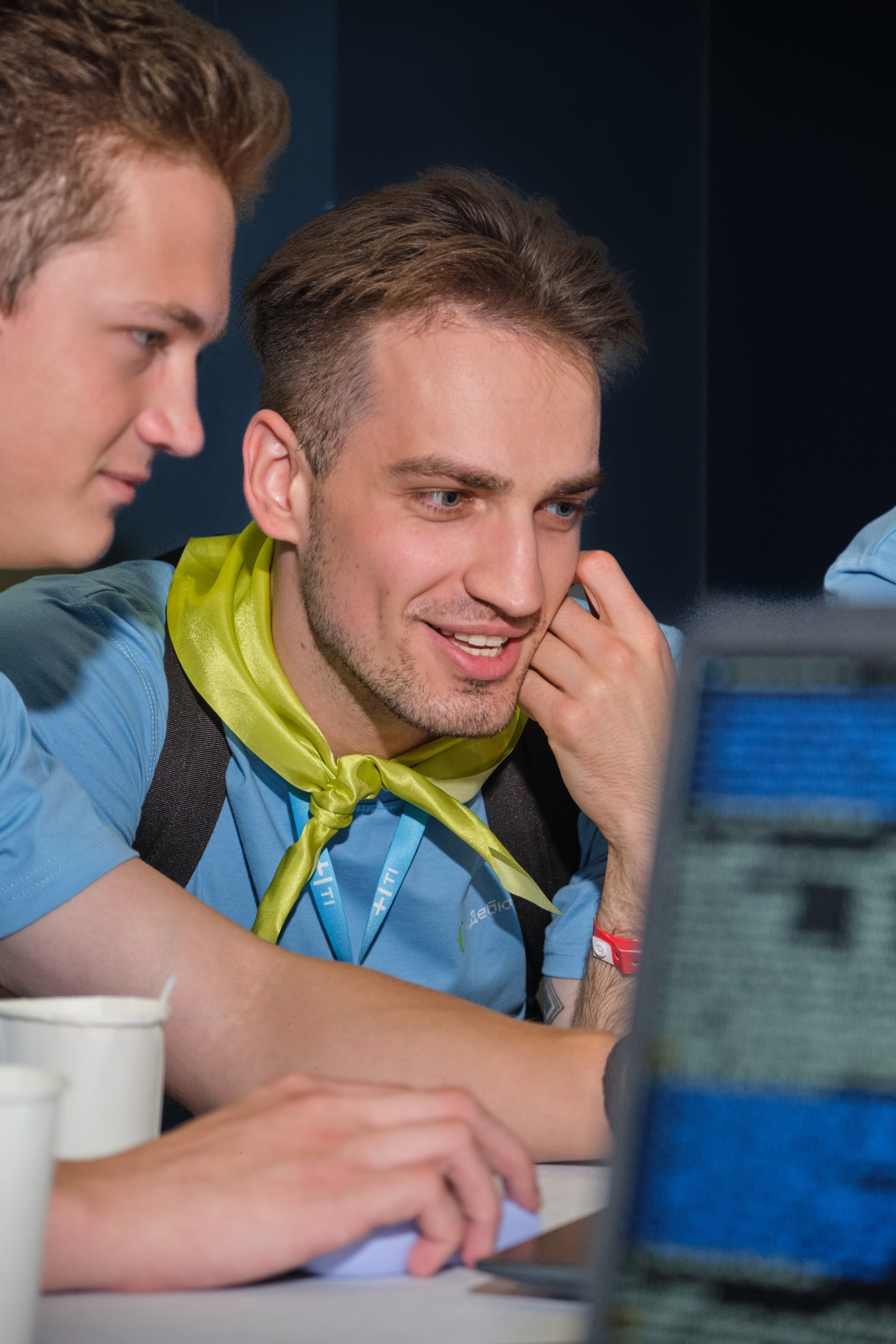 Видеосъемка проектов, промо мероприятий, гала встреч, видеосъемка выставок и видеосъемка форумов. Фотосъемка выставок, мероприятий, форумов