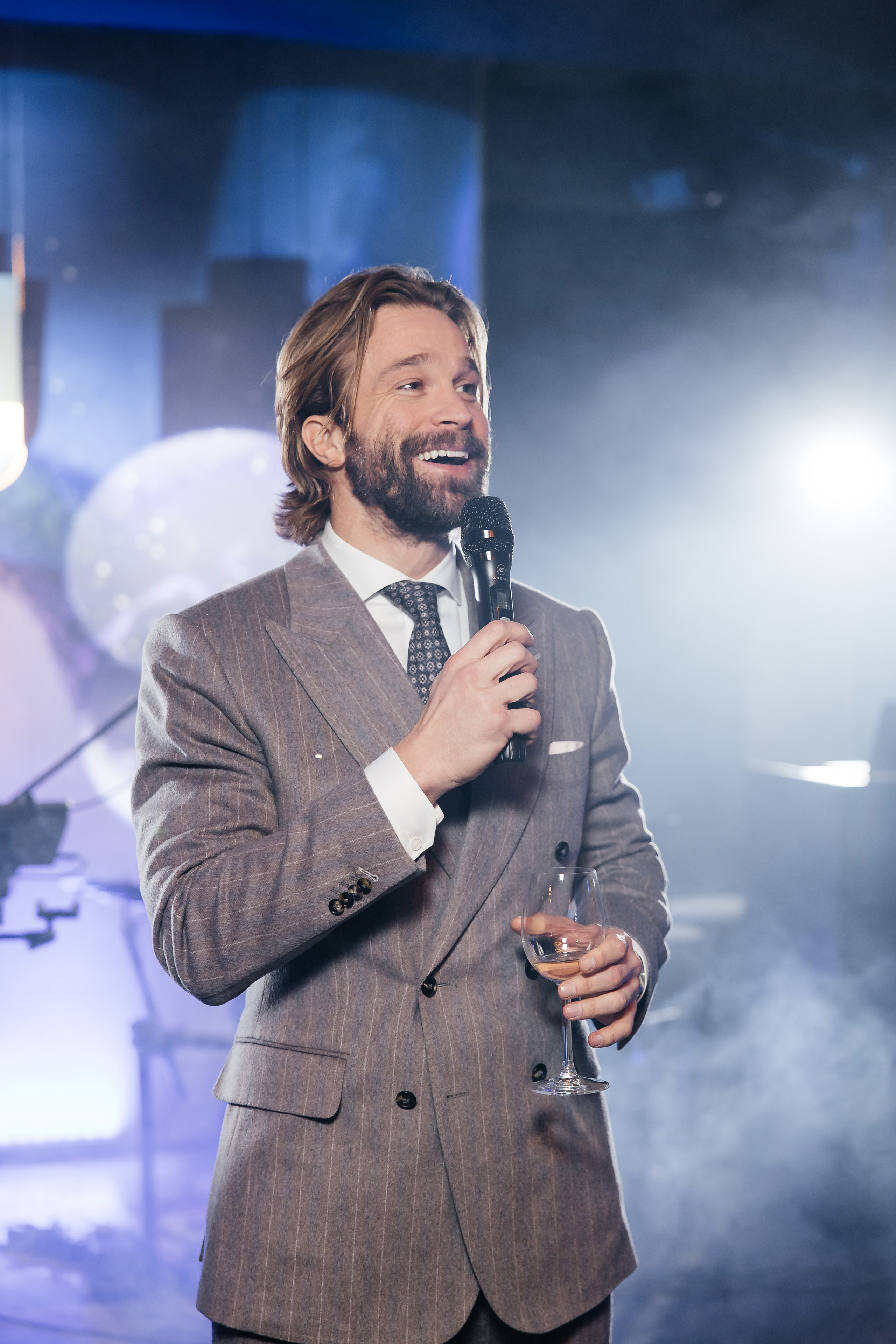 Фотограф на корпоратив. Фотограф, видеограф на свадьбу в Москве Никита Назаров