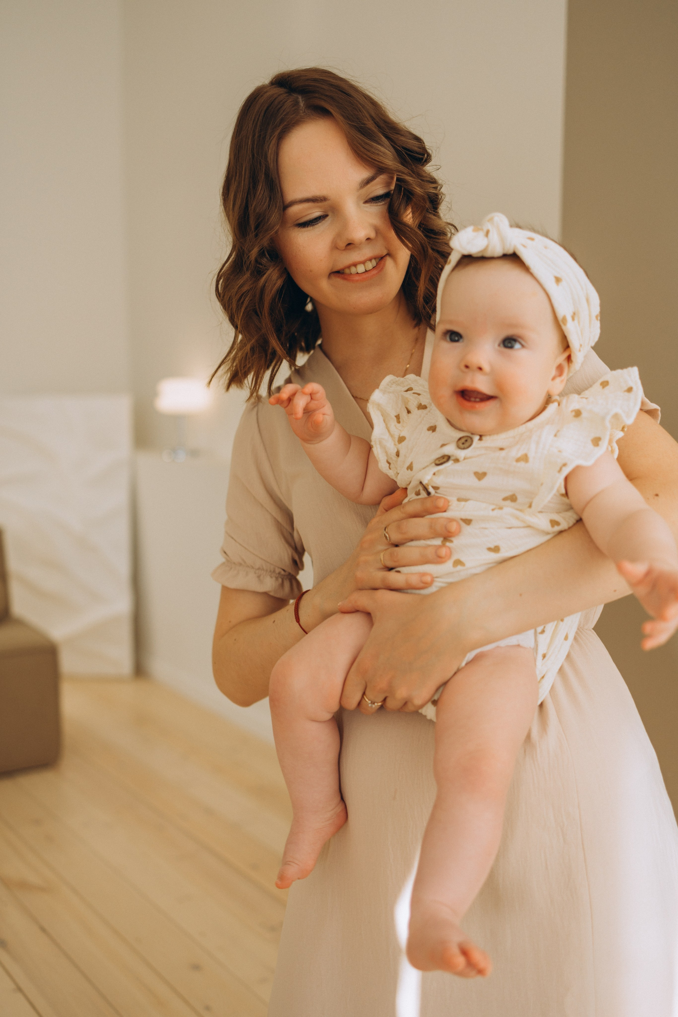 Семейная съемка в студии. Привет! Меня зовут Эльвира, я фотограф в Екатеринбурге