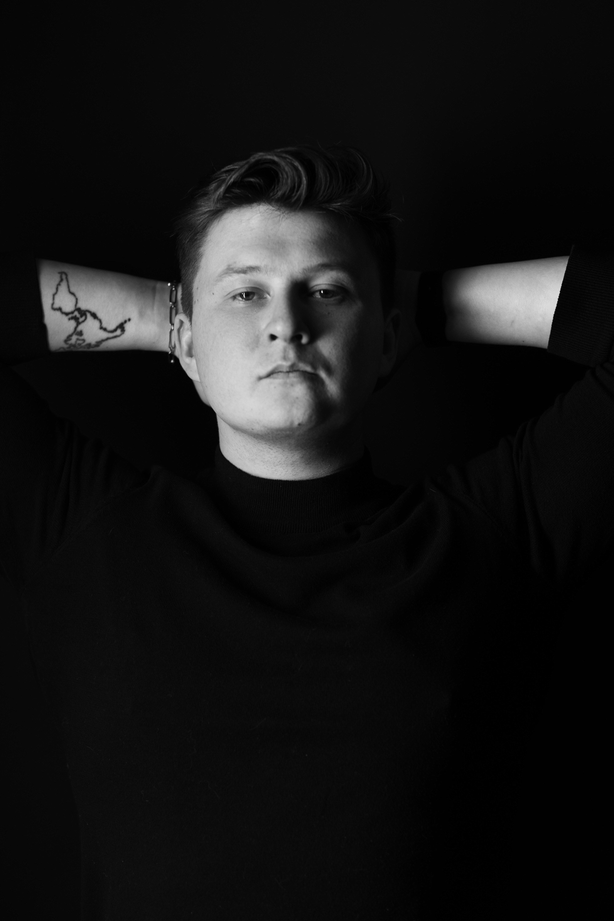 МУЖСКОЙ ПОРТРЕТ. Фотограф Иркутск.Дарья Казакова