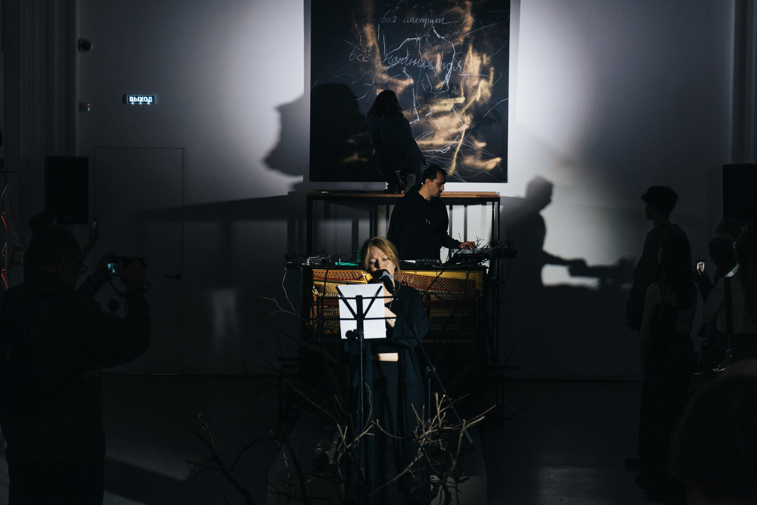 Выставка Юрия Литарова. Всё рождается. Всё продолжается. Портретный фотограф Нижний Новгород