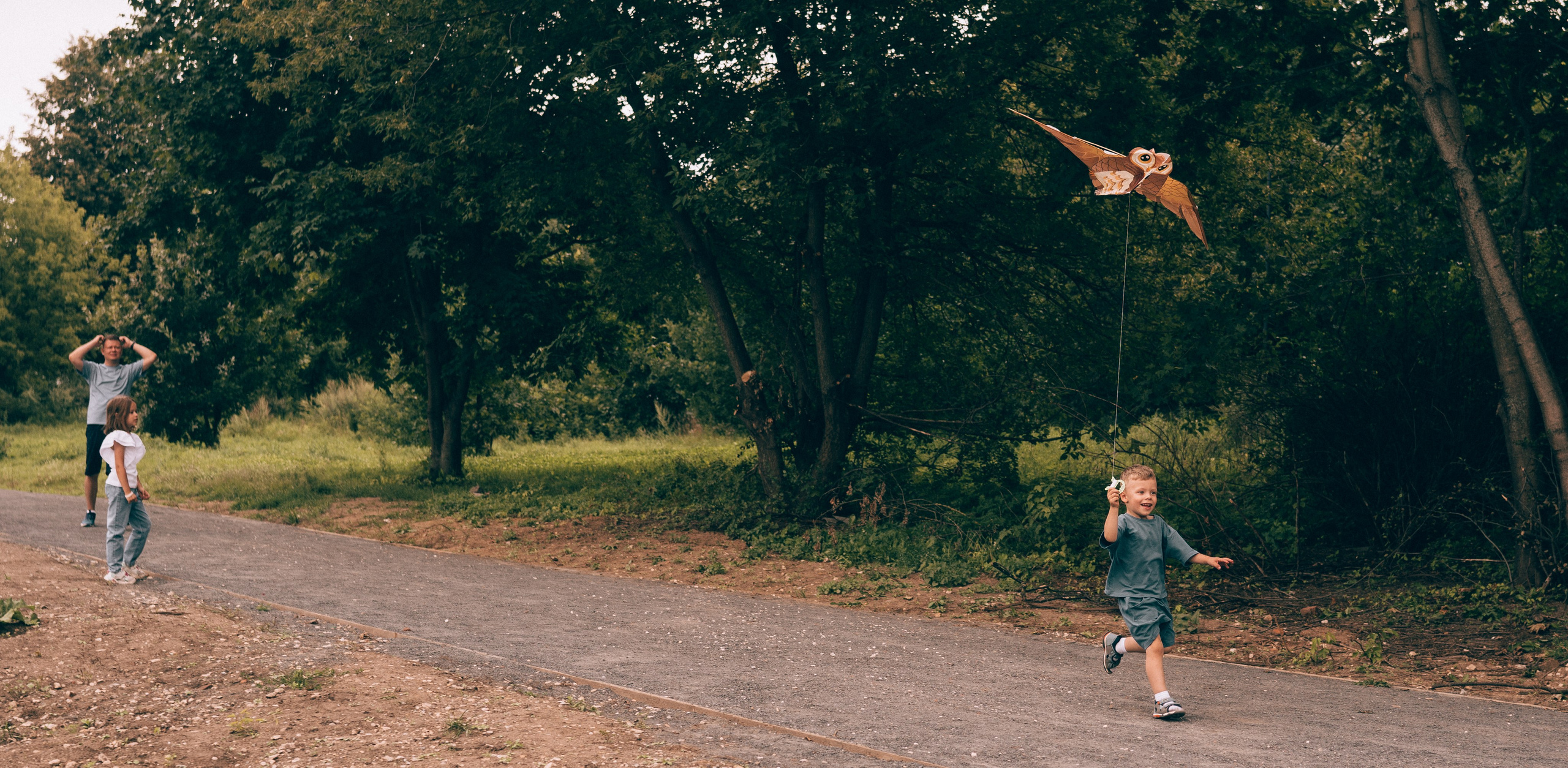 Семейная фотопрогулка. Семейный, ньюборн фотограф, фотограф на роды в Москве, Виктория Тюльдюкова