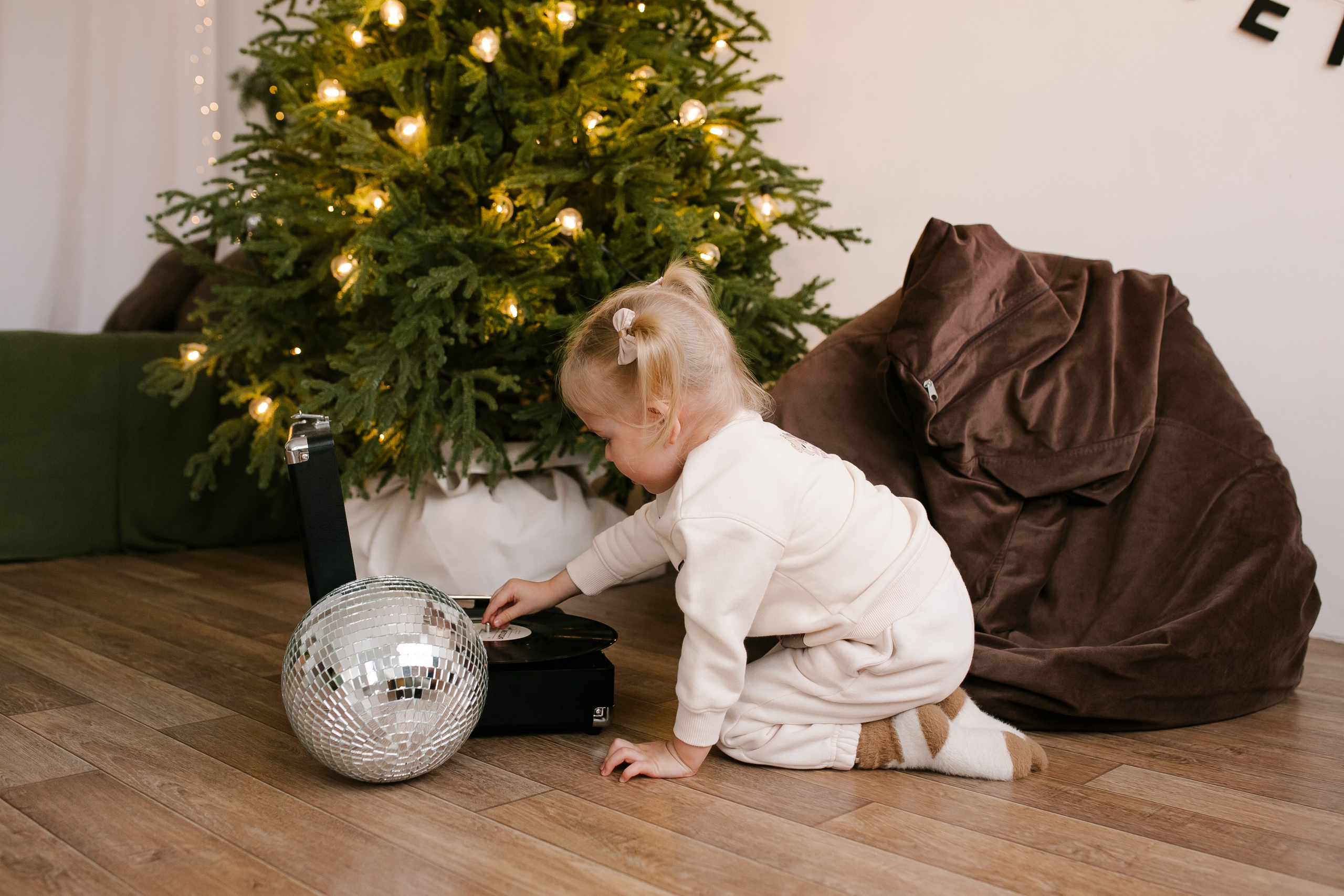 Новый год Ксюшеньки. Свадебный, семейный и детский фотограф в г. Абакан респ. Хакасия Любов