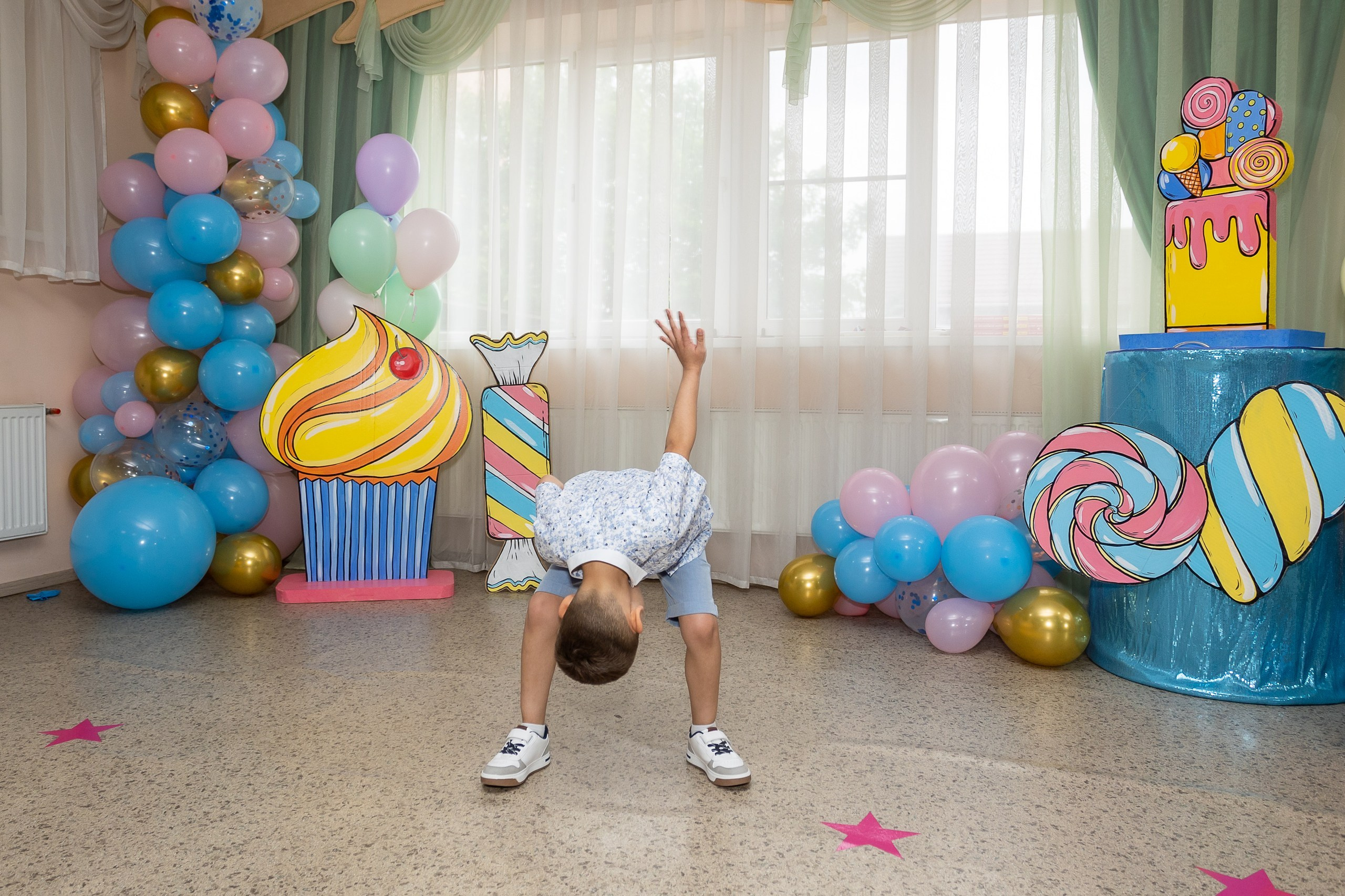 Выпускной Детский сад, 2 часа, 8000. Выпускные альбомы Майкоп, Краснодар Елена Золотарева