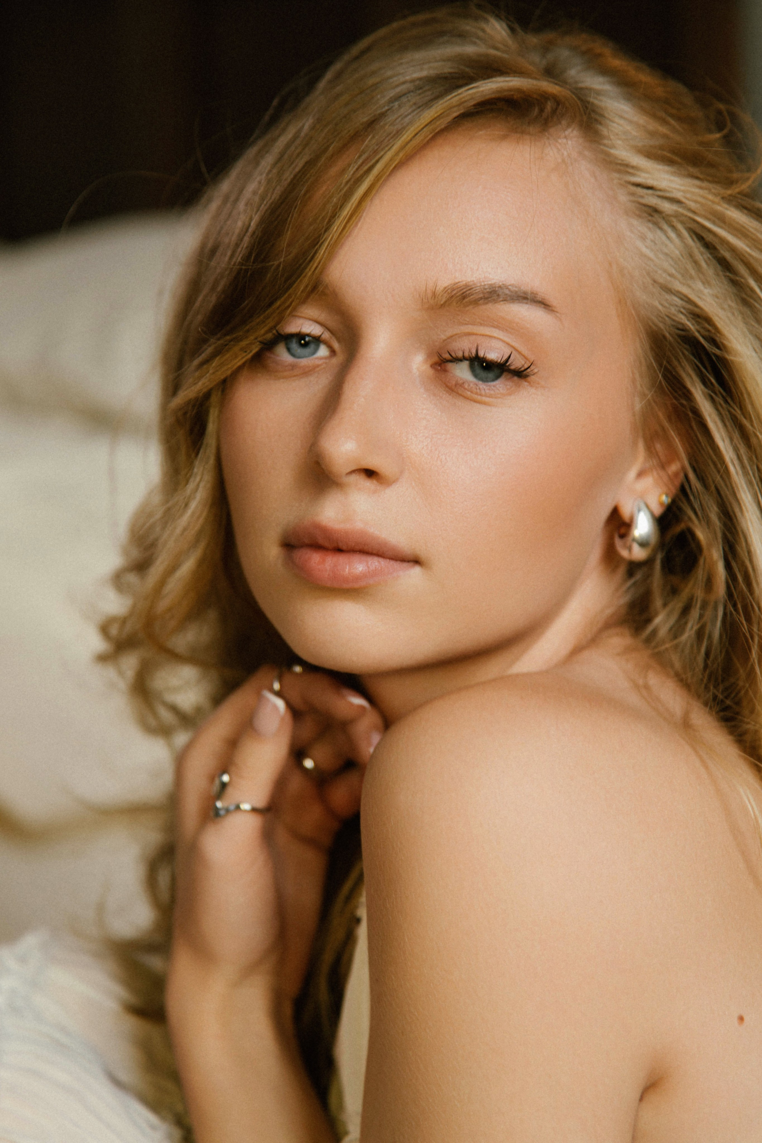 Ангелина. Съемка в квартире. Фотограф Ксения Третьякова, Санкт-Петербург