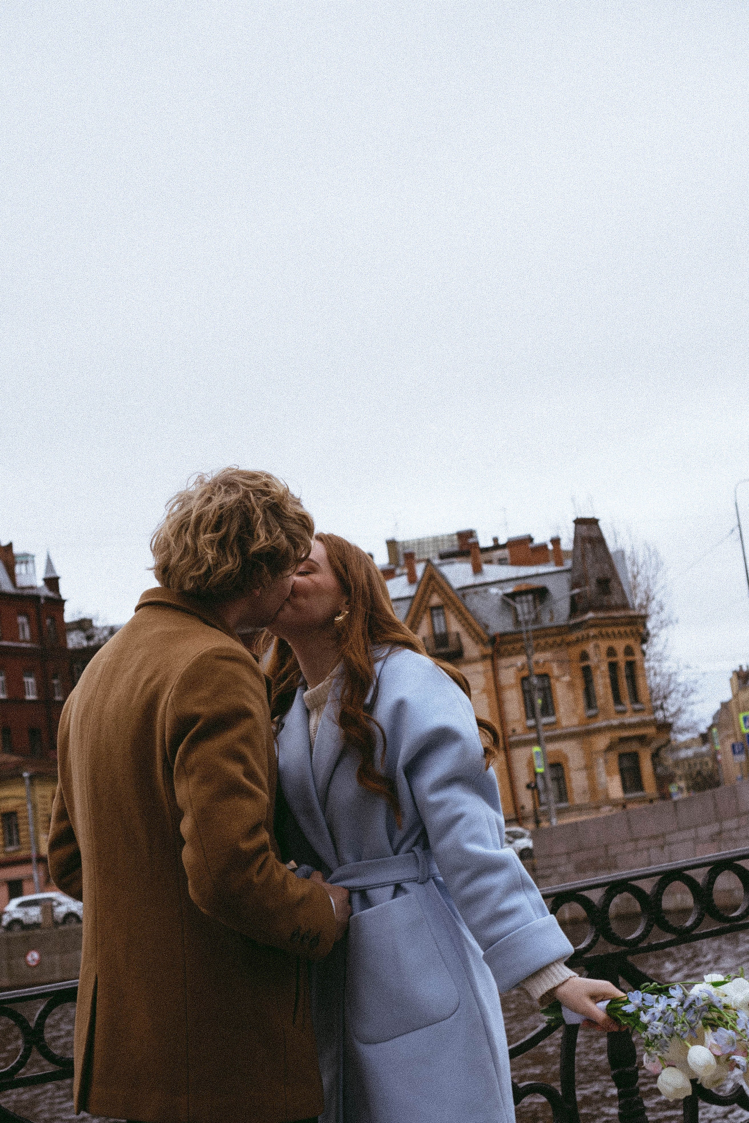 СВАДЕБНАЯ ПРОГУЛКА ПО ПЕТРОГРАДКЕ ВЕСНОЙ (ФОТОСЕССИИЯ ПАРЫ СВАДЕБНАЯ). Профессиональный фотограф, Санкт-Петербург — Виктория Богомолова