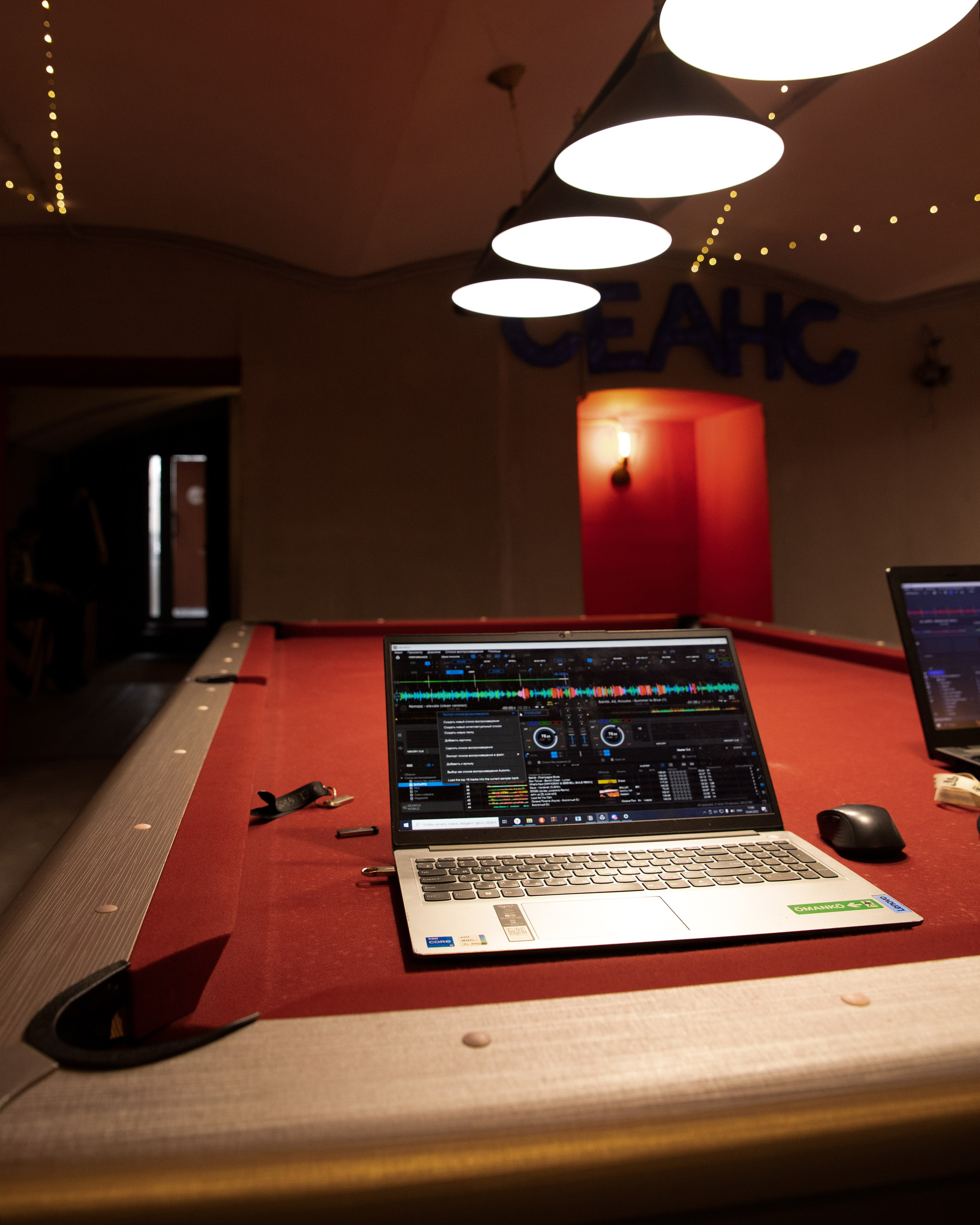 MEGAHOUSE x EIGHTBALL. Репортажный фотограф Блинова Мария