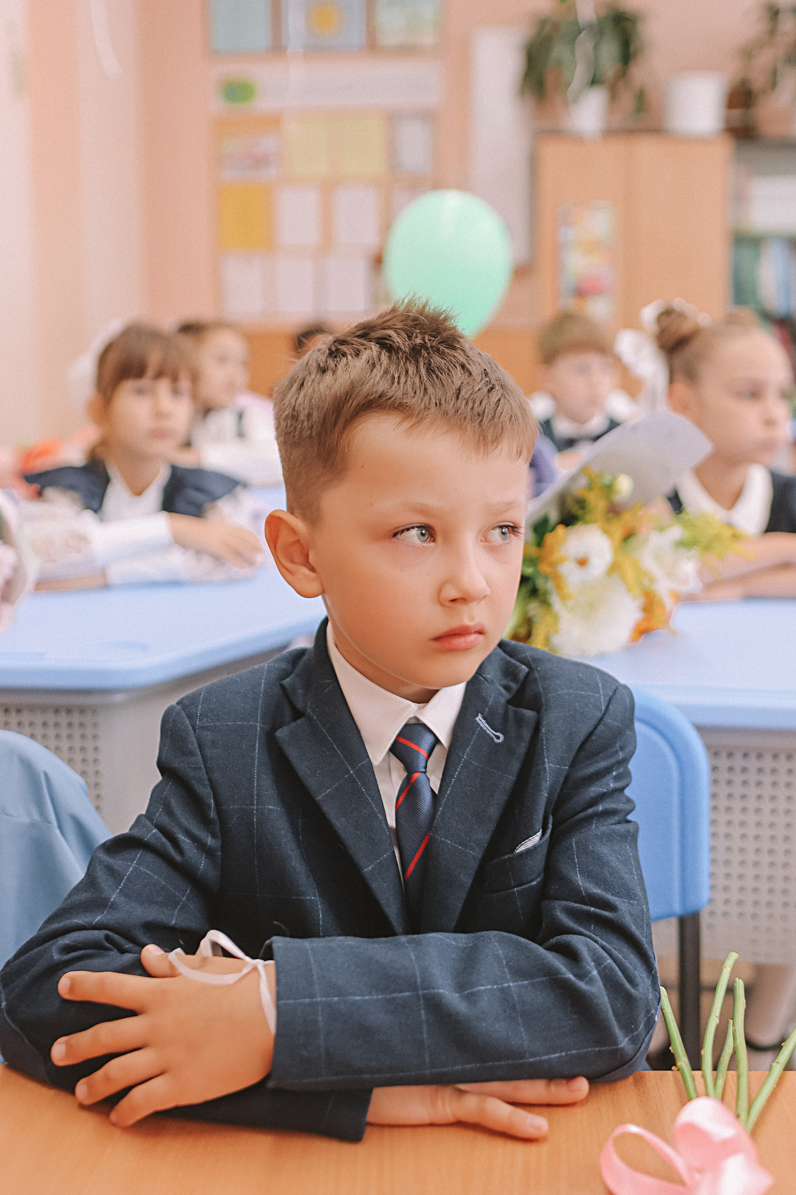 1 сентября линейка+кл час+портреты. Семейный фотограф Тюмень, фотограф на роды Салмина Мария