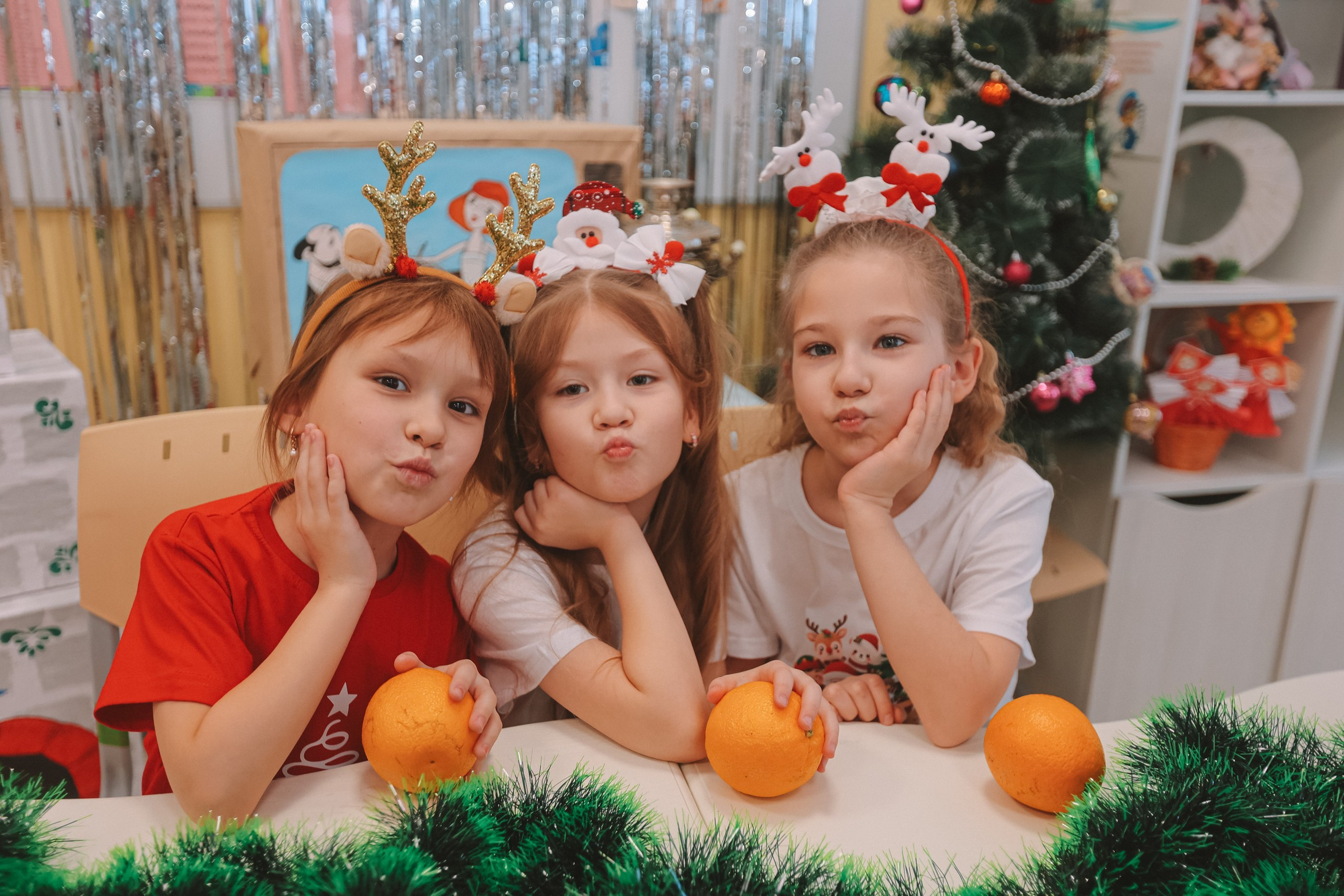 Новогодняя в школе 2 класс. Семейный фотограф Тюмень, фотограф на роды Салмина Мария