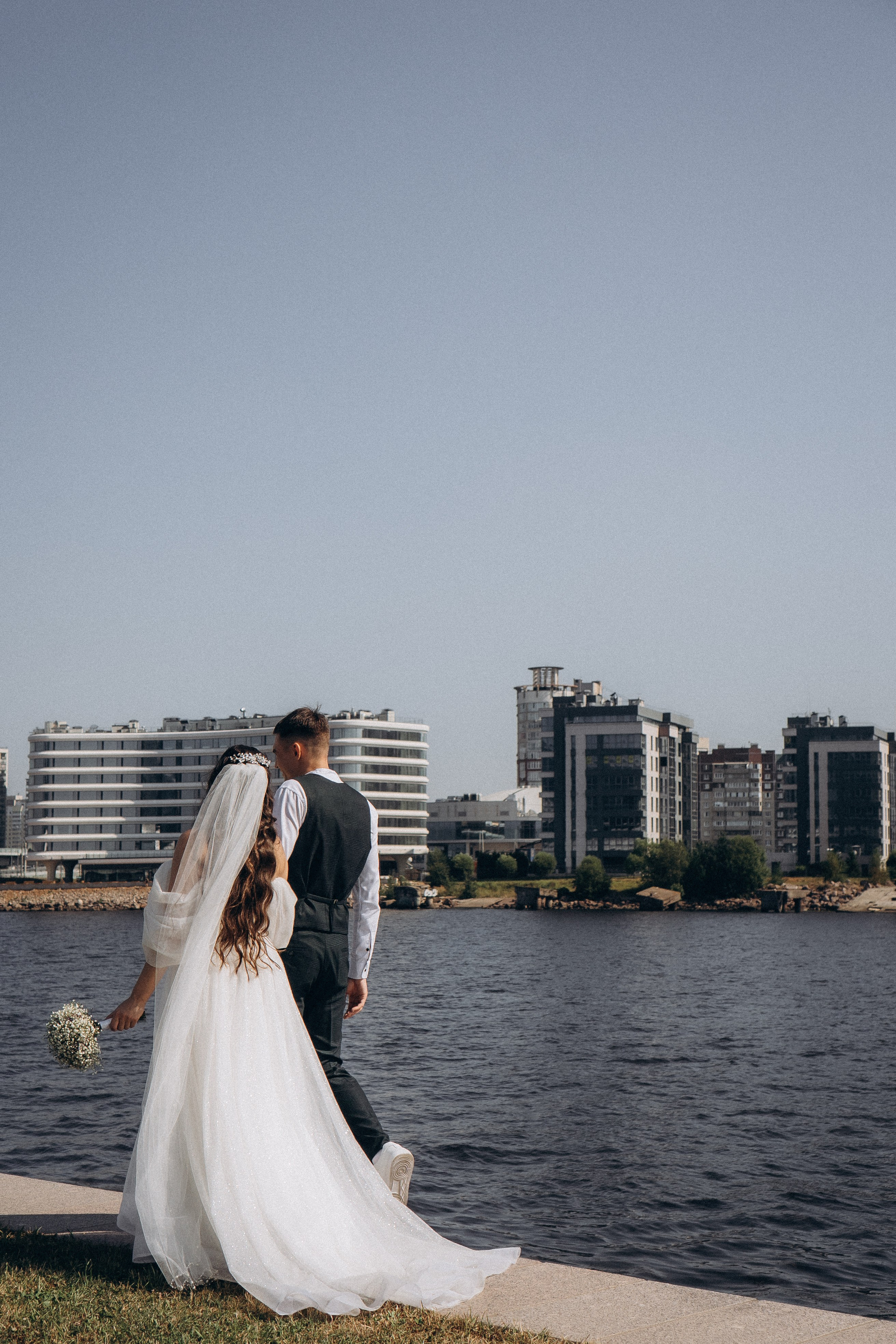 СВАДЕБНАЯ СЬЕМК В ПАРКЕ 300-ЛЕТИЯ. Профессиональный фотограф, Санкт-Петербург — Виктория Богомолова