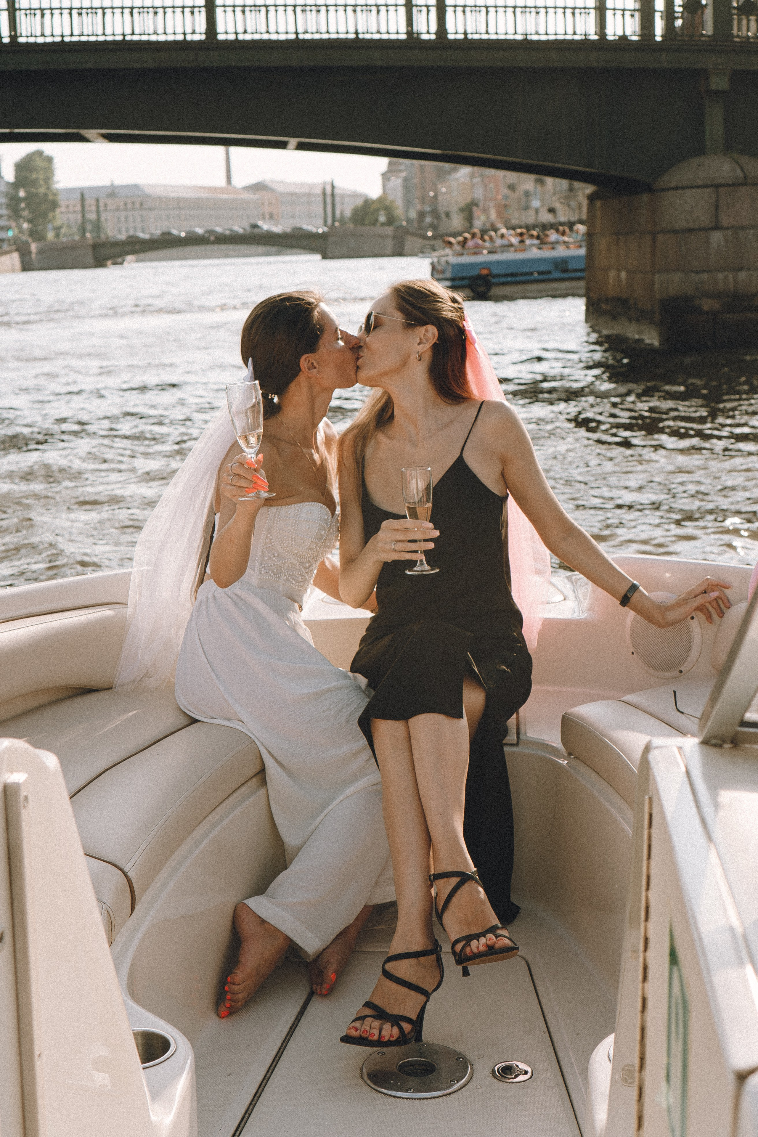 ДЕВИЧНИК НА КАТЕРЕ. Профессиональный фотограф, Санкт-Петербург — Виктория Богомолова