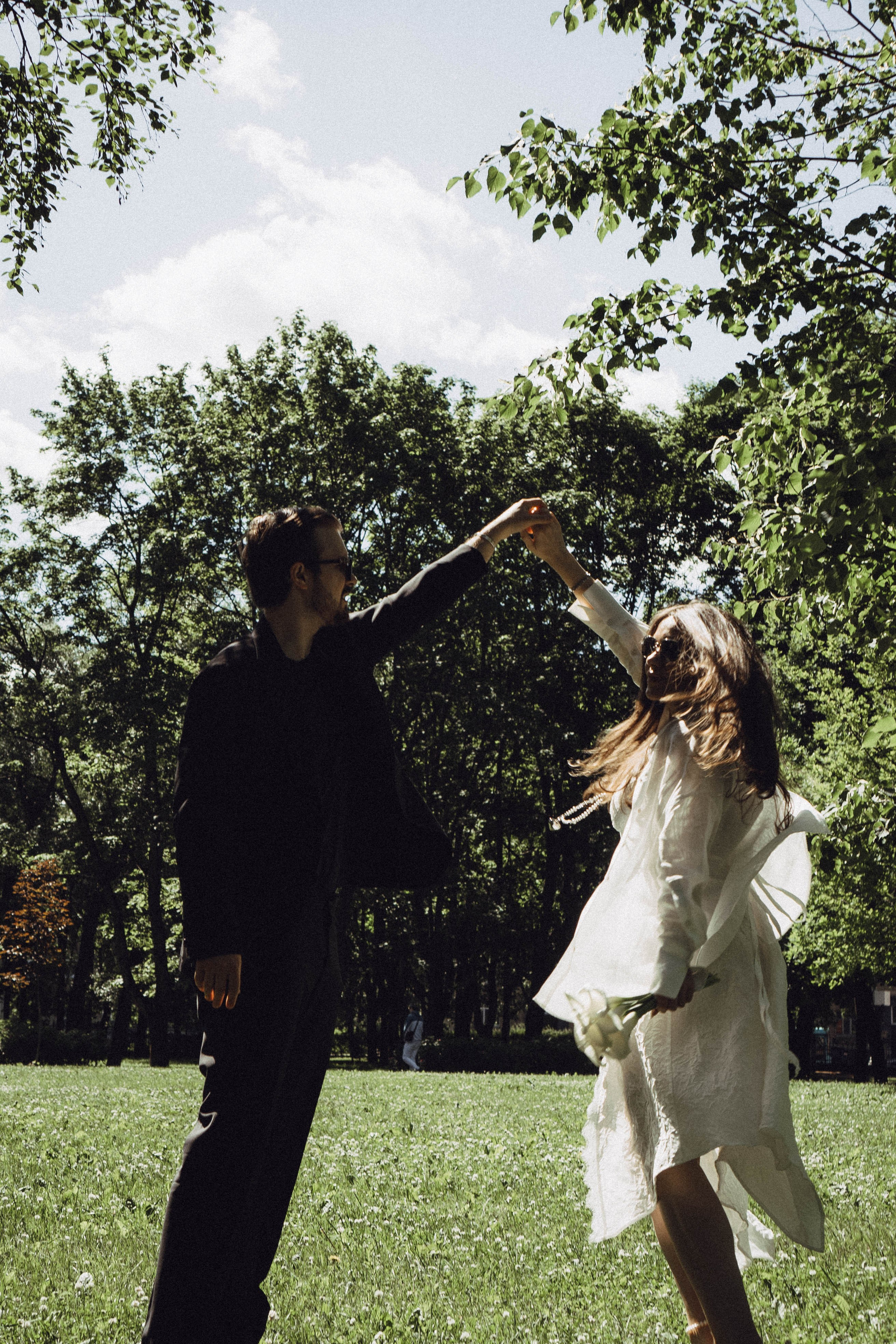 СВАДЕБНАЯ СЬЕМКА В ПАРКЕ ПОБЕДЫ И ПРОГУЛКА ПО МОСКОВСКОМУ ПРОСПЕКТУ. Профессиональный фотограф, Санкт-Петербург — Виктория Богомолова