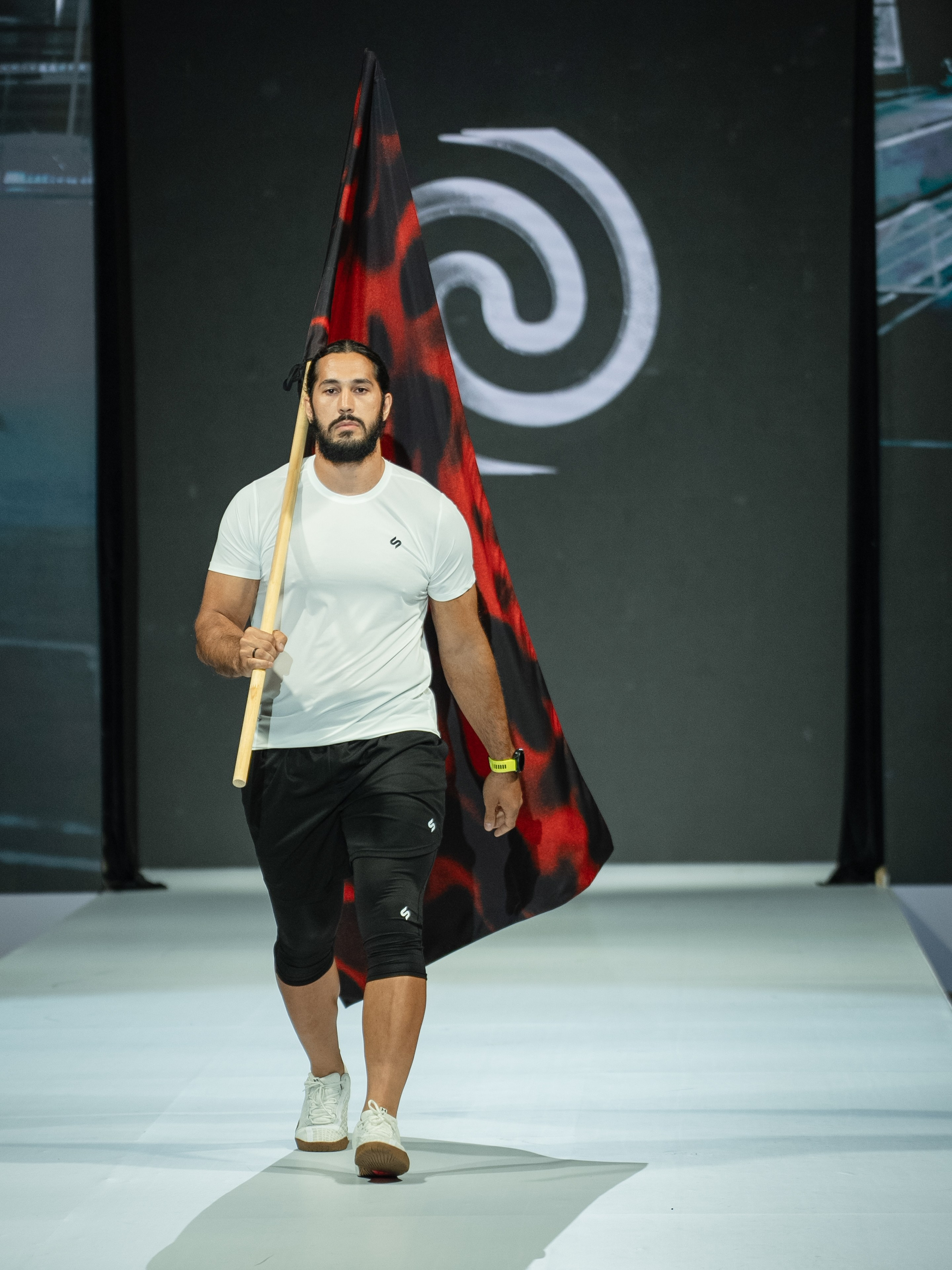 EURASIAN FASHION WEEK Husl Sport. Сайт Алматинского НЮ АРТ, будуар и фэшн фотографа Дениса Карпенко