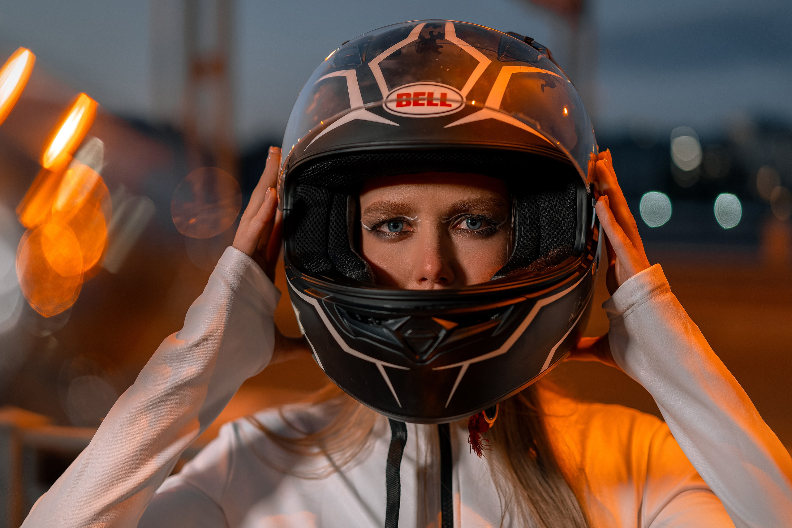 Уличная фотосессия с мотоциклом. Юля Дэй • Фотограф, Санкт-Петербург