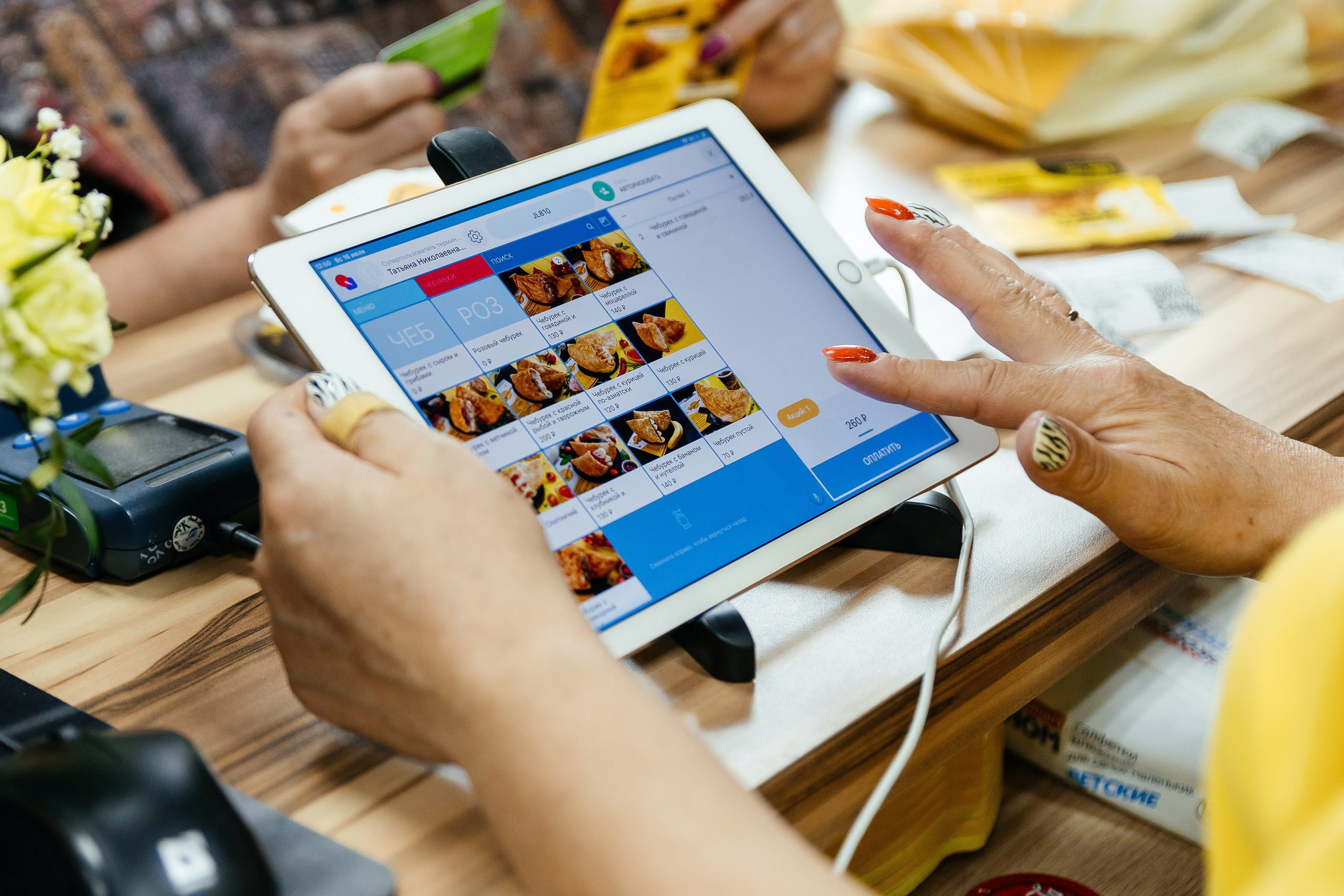 Съемка сети быстрого питания Чебурекми. Ваш самый лучший фотограф!