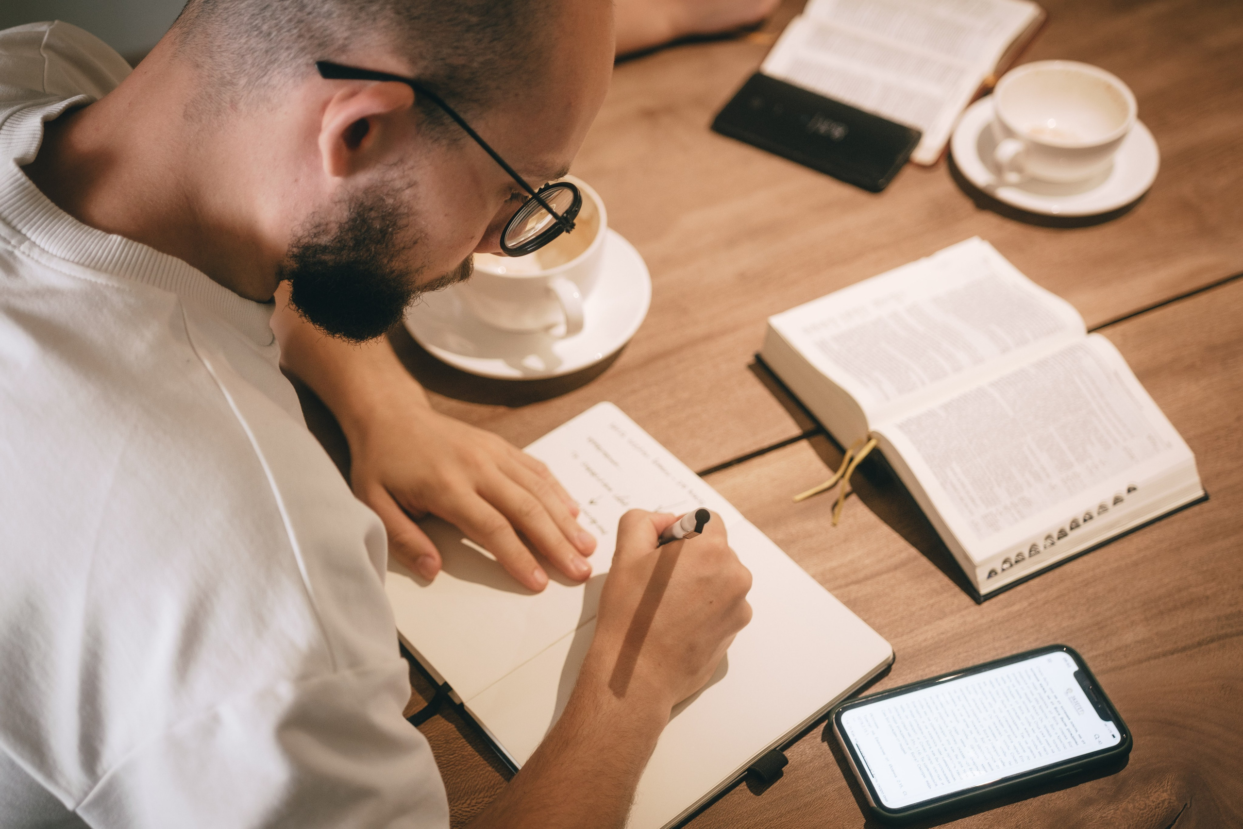 Библейский завтрак 20.08.2024. Фотограф в Москве Максим Скоробогатов