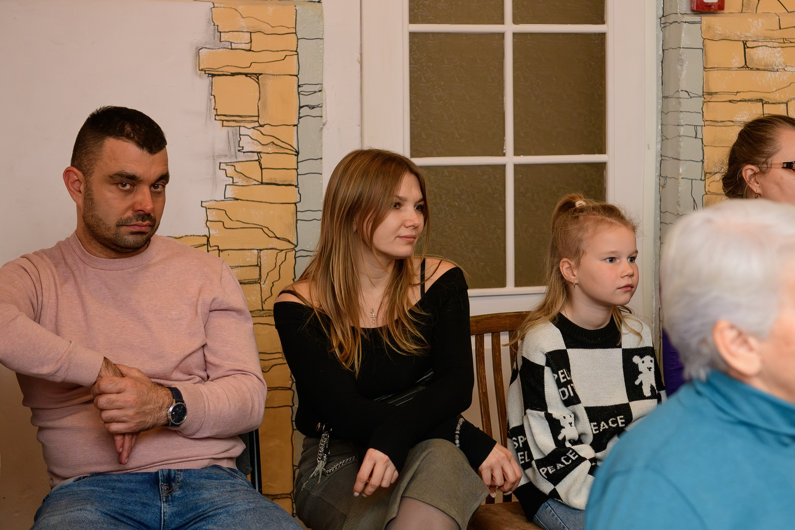 Выставка «Влюбленная в мир». Художница Татьяна Иванова-Гуляева. Фотограф Валерия Голубева (Миронова)