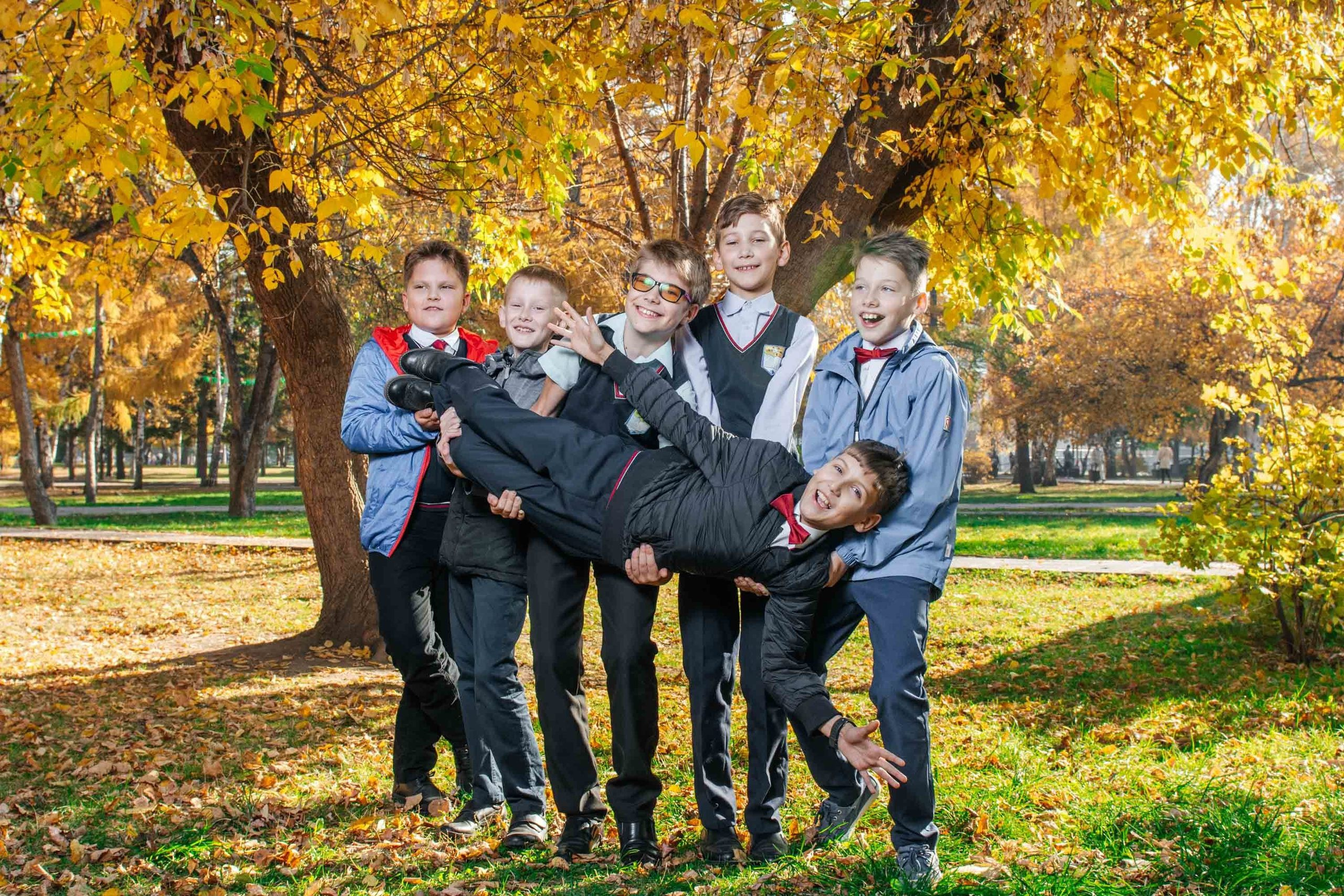 Начальная школа. Современные выпускные альбомы в Новосибирске