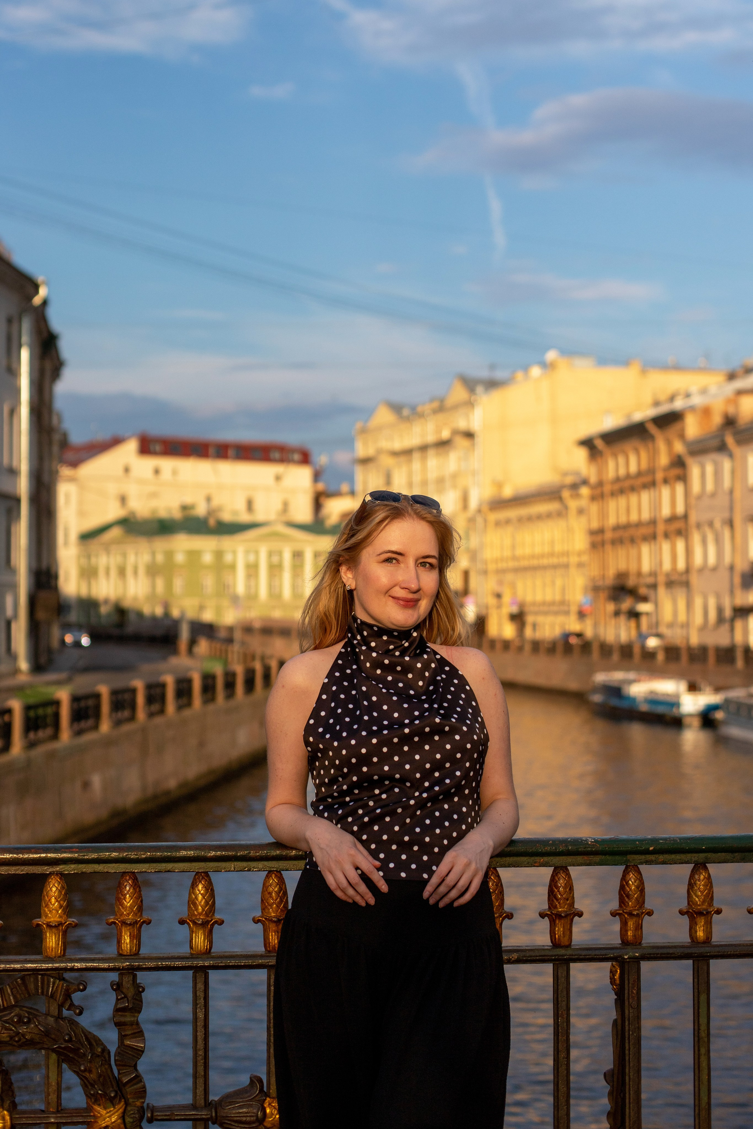 Фотосессия на рассвете в центре Санкт-Петербурга. Портретный фотограф в Санкт-Петербурге Надежда Капранова