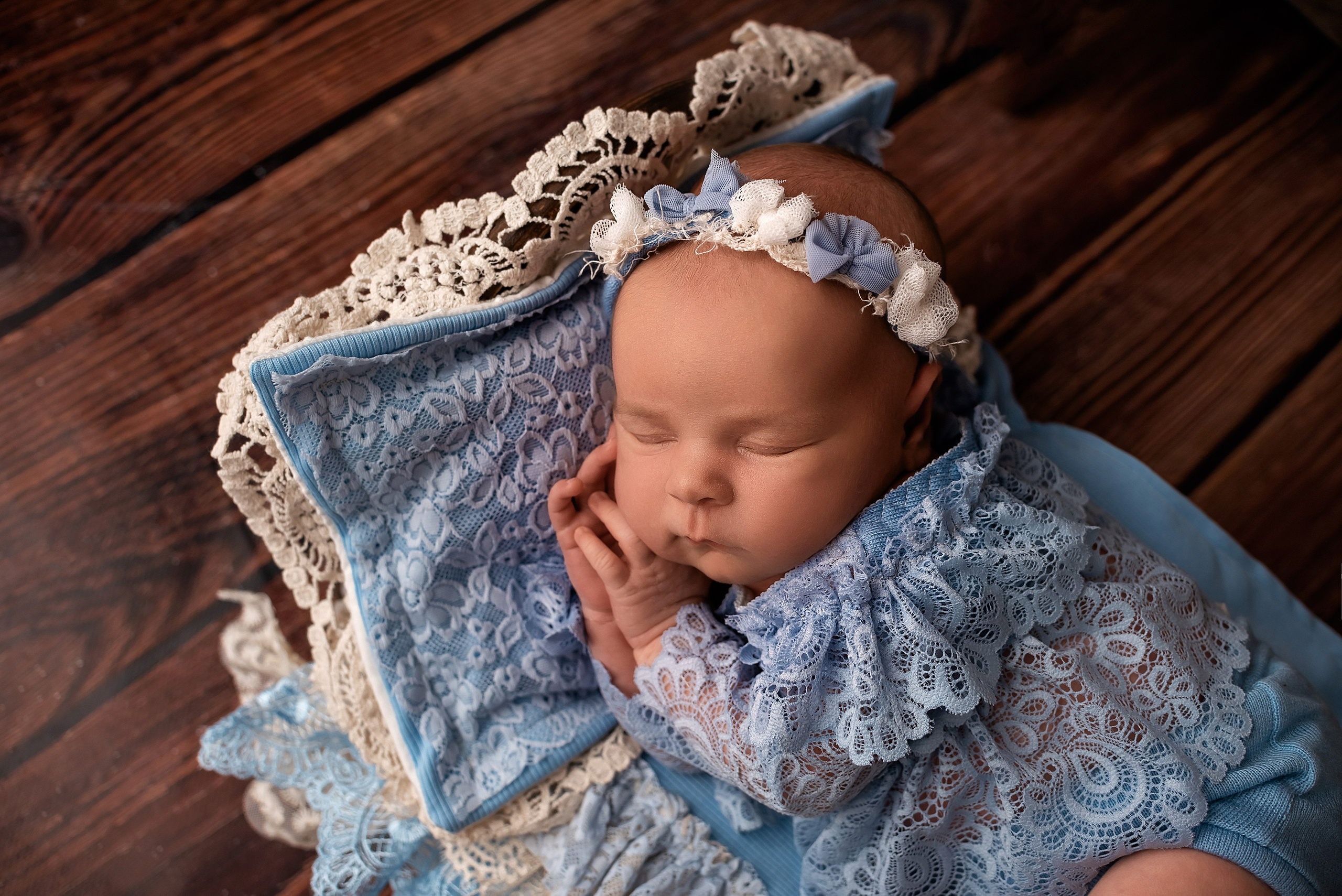 Новорождённые девочки. Детский фотограф новорождённых в Минске Боровик Екатерина