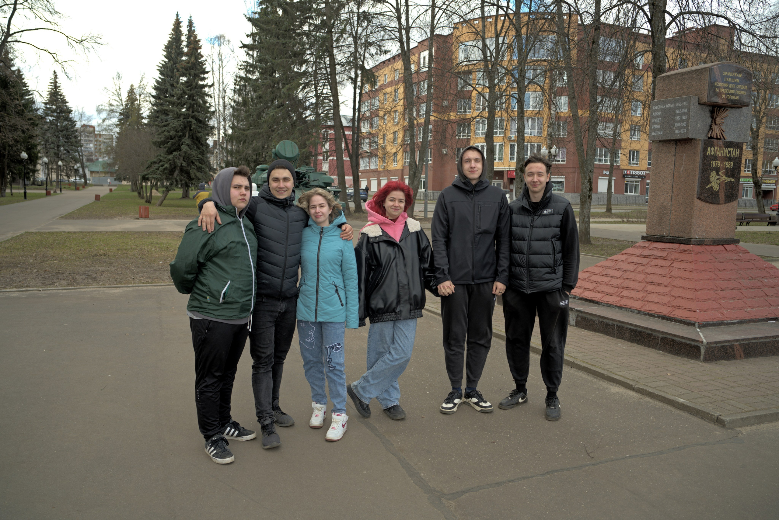 2026_04_19 Второй заезд Кунцевых, любовь и голуби. Городок на Волге