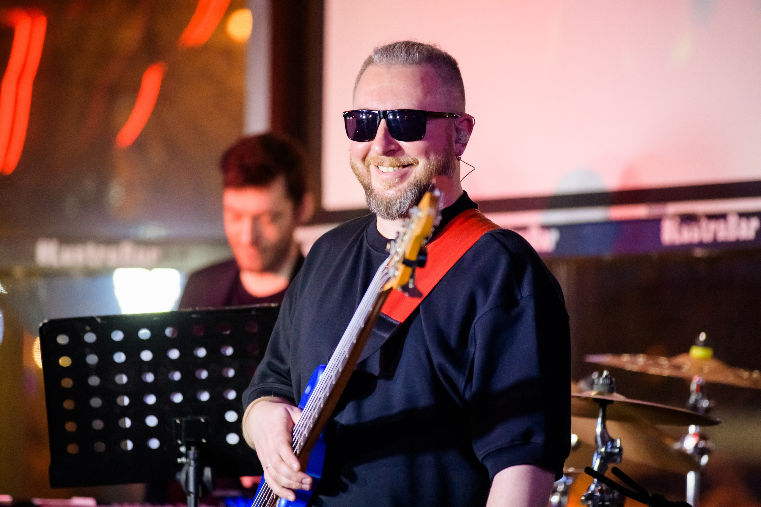 Люстра бар. Репортажный фотограф Сергей Дроздов