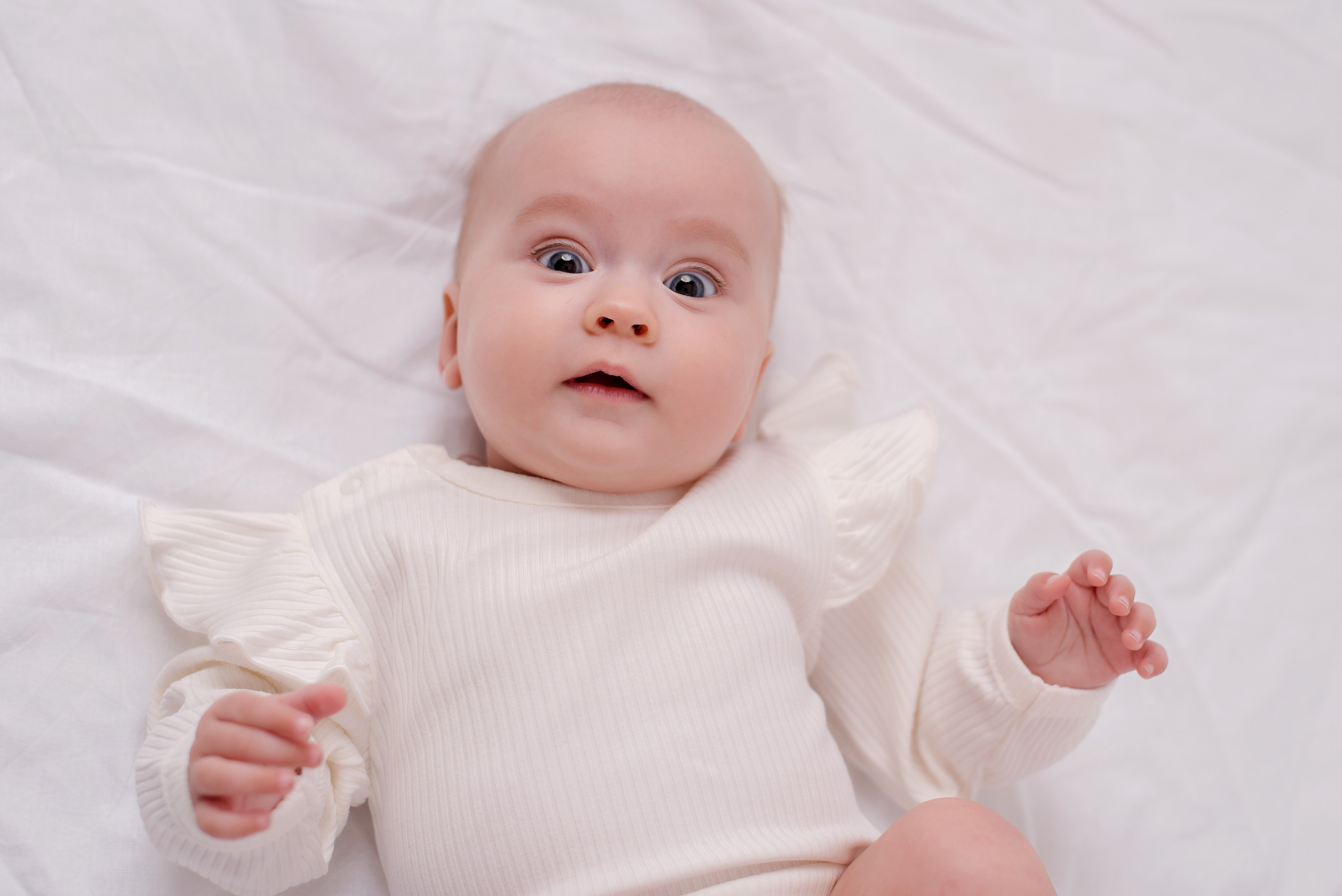 София 4 месяцев. Детский фотограф в Долгопрудном и Москве