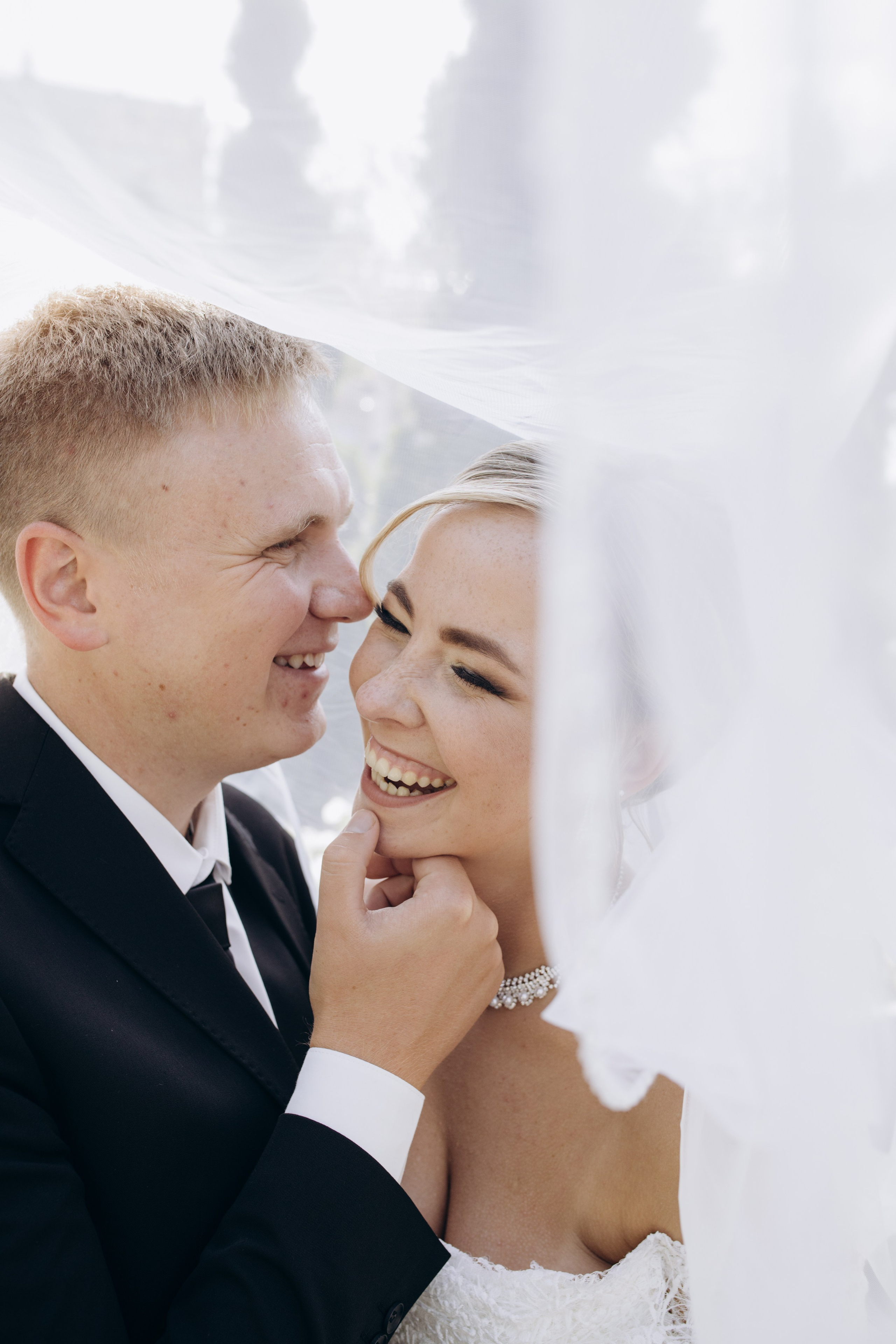 Свадебная регистрация в Загсе на Английской Набережной в Санкт-Петербурге. Фотограф в Санкт-Петербурге Разиля Идиятуллина