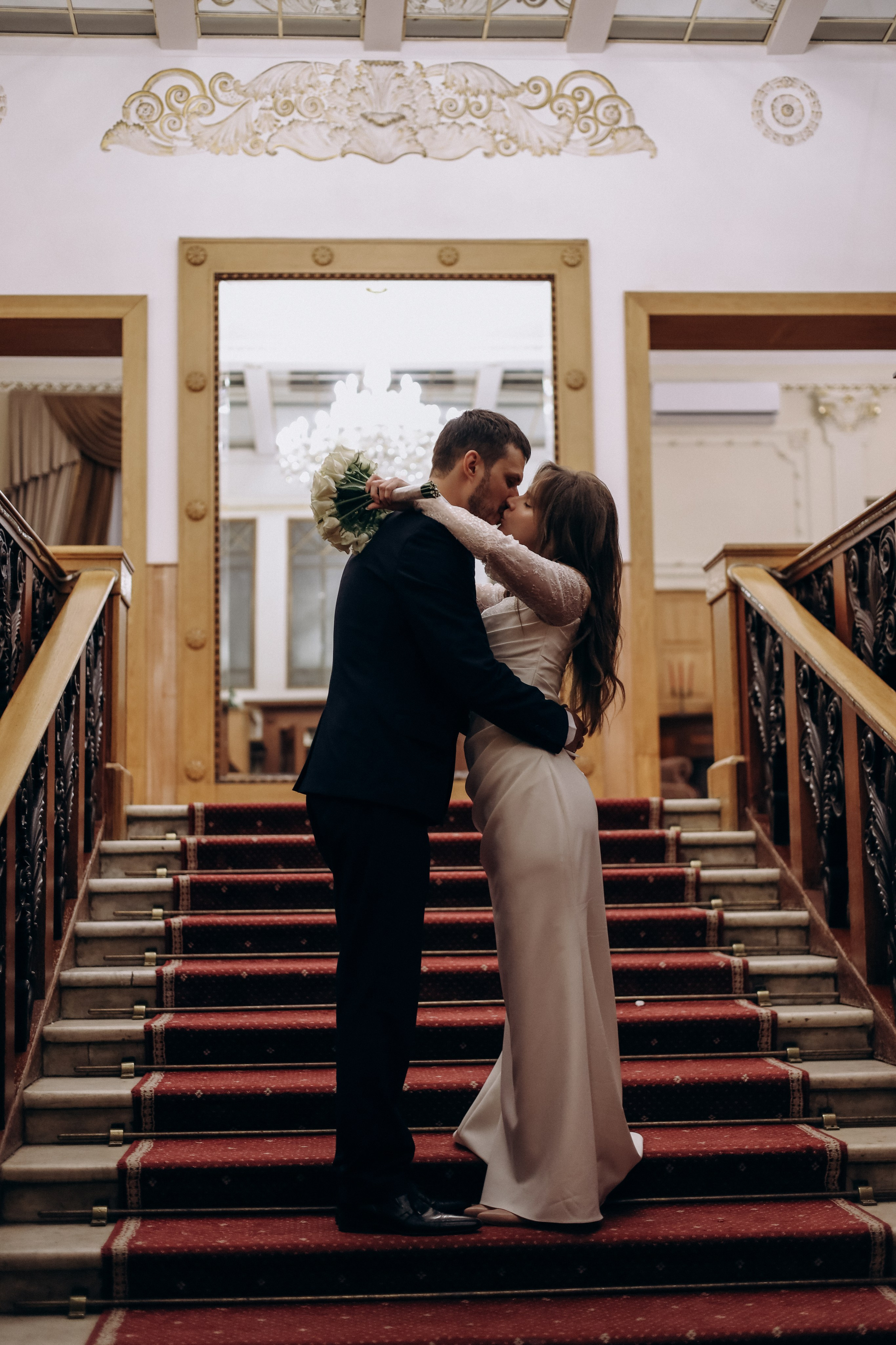 Ира и Денис. Амбассадори + Грибоедовский. Диана Чечель. Свадебный и семейный фотограф в Москве