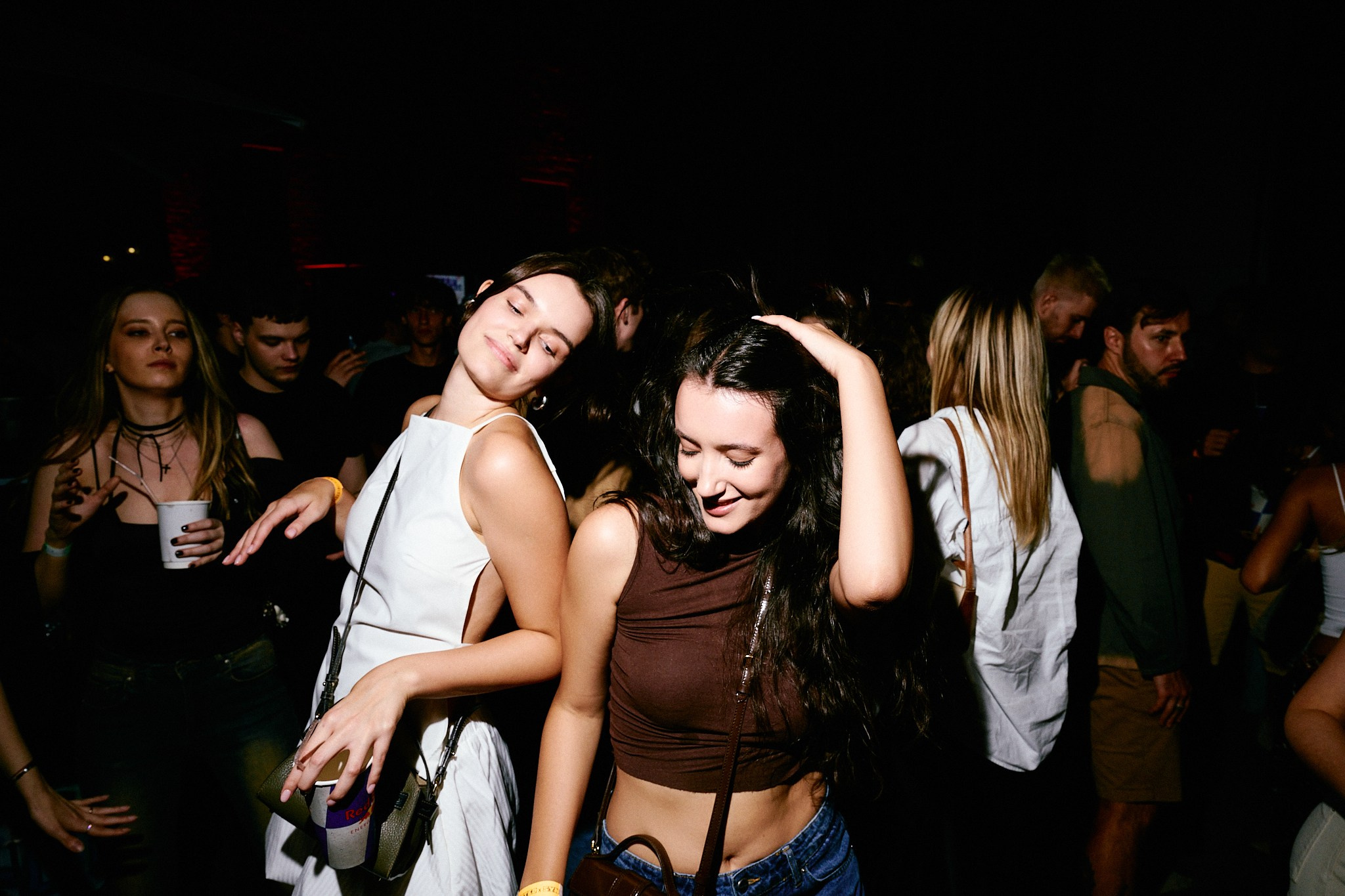 LASKI — CONNECTED x DETI. TENZO | Креативный продюсер / Арт-директор