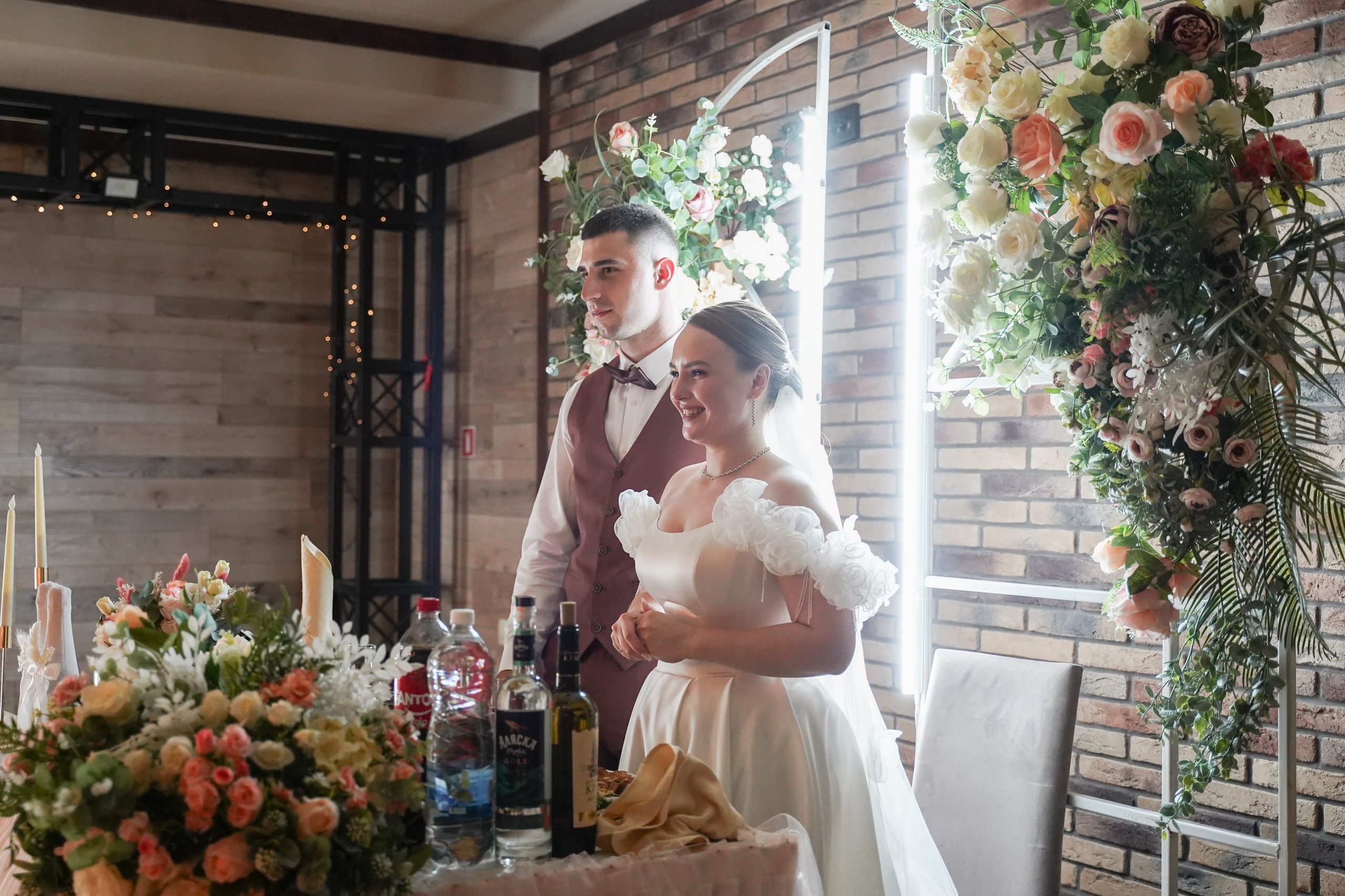 Арина и Даниил (г. Курск, Роща невест). Фотограф Вера Зверуго в Орле