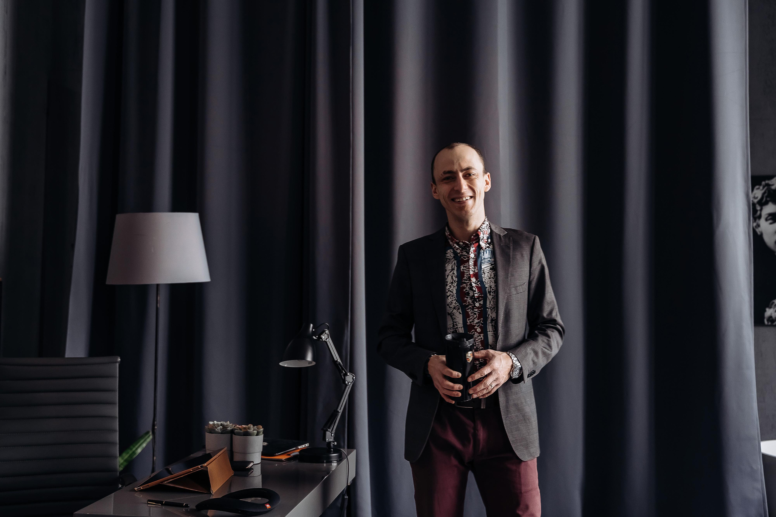 Бизнес фотосессия для бизнес тренера Дениса