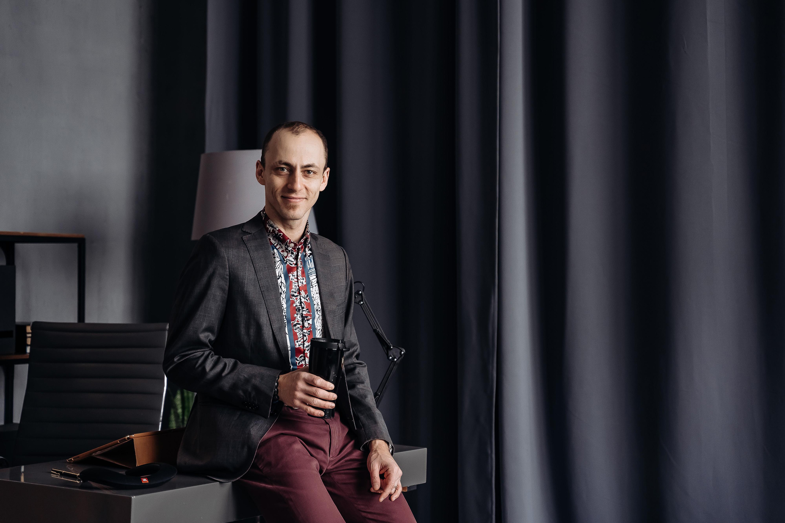 Бизнес фотосессия для бизнес тренера Дениса