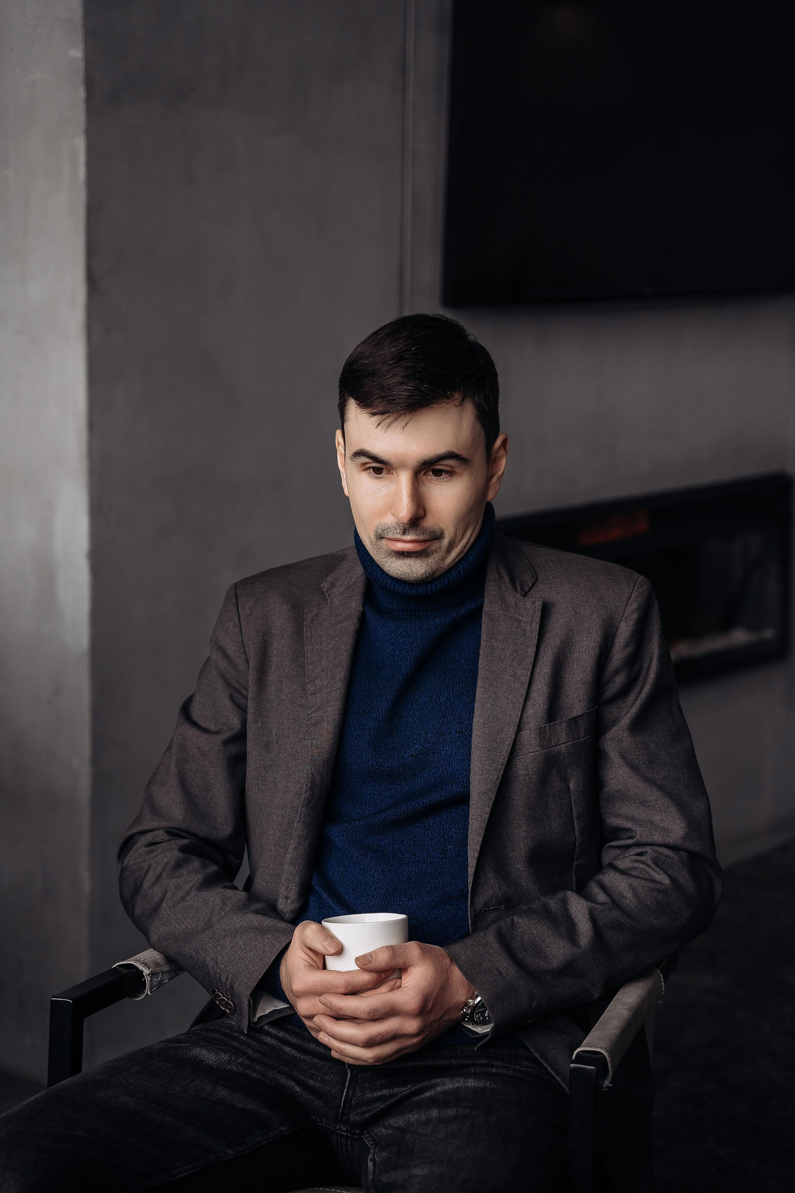 Бизнес фотосессия мужчины, фотосессия для психолога в Москве