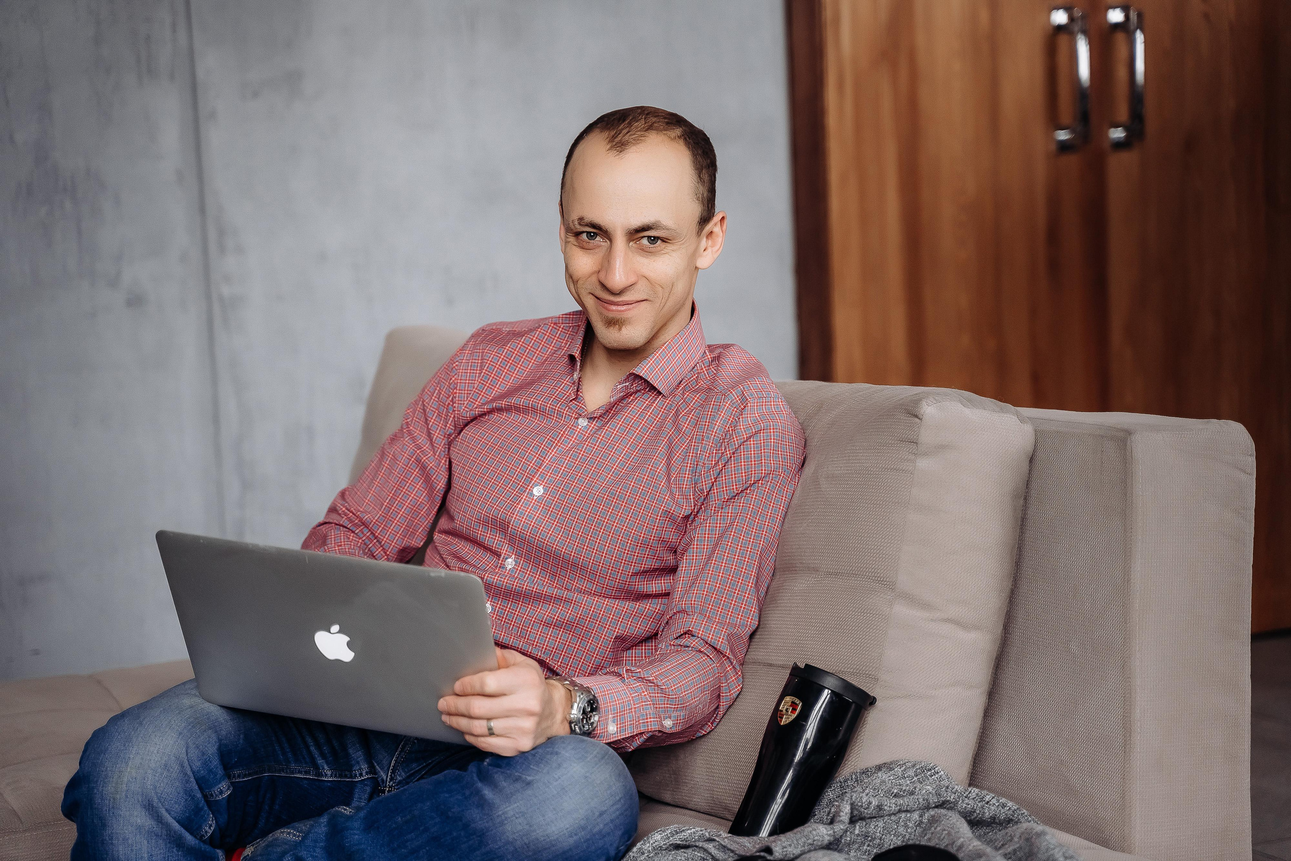 Бизнес фотосессия для бизнес тренера Дениса