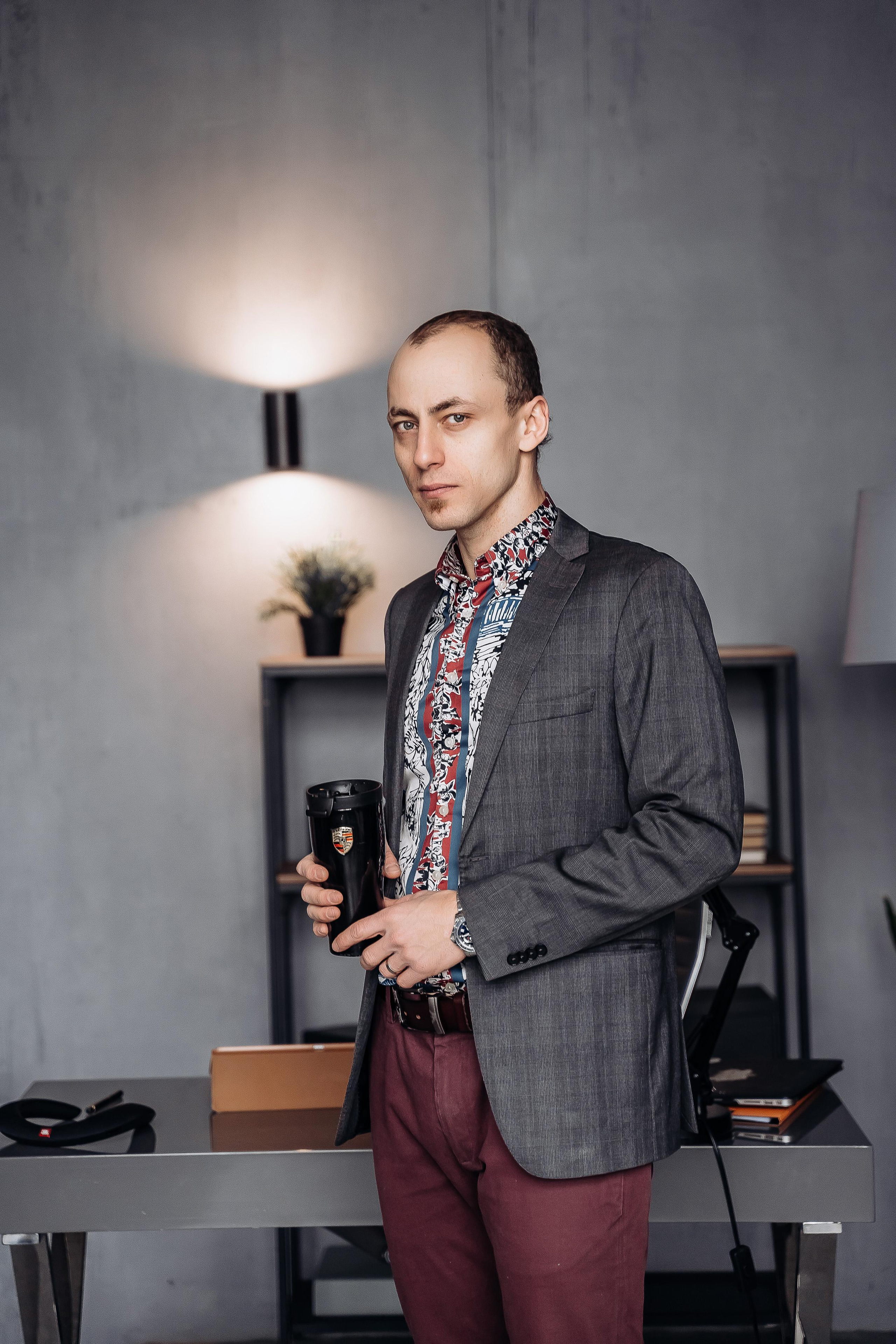 Бизнес фотосессия для бизнес тренера Дениса