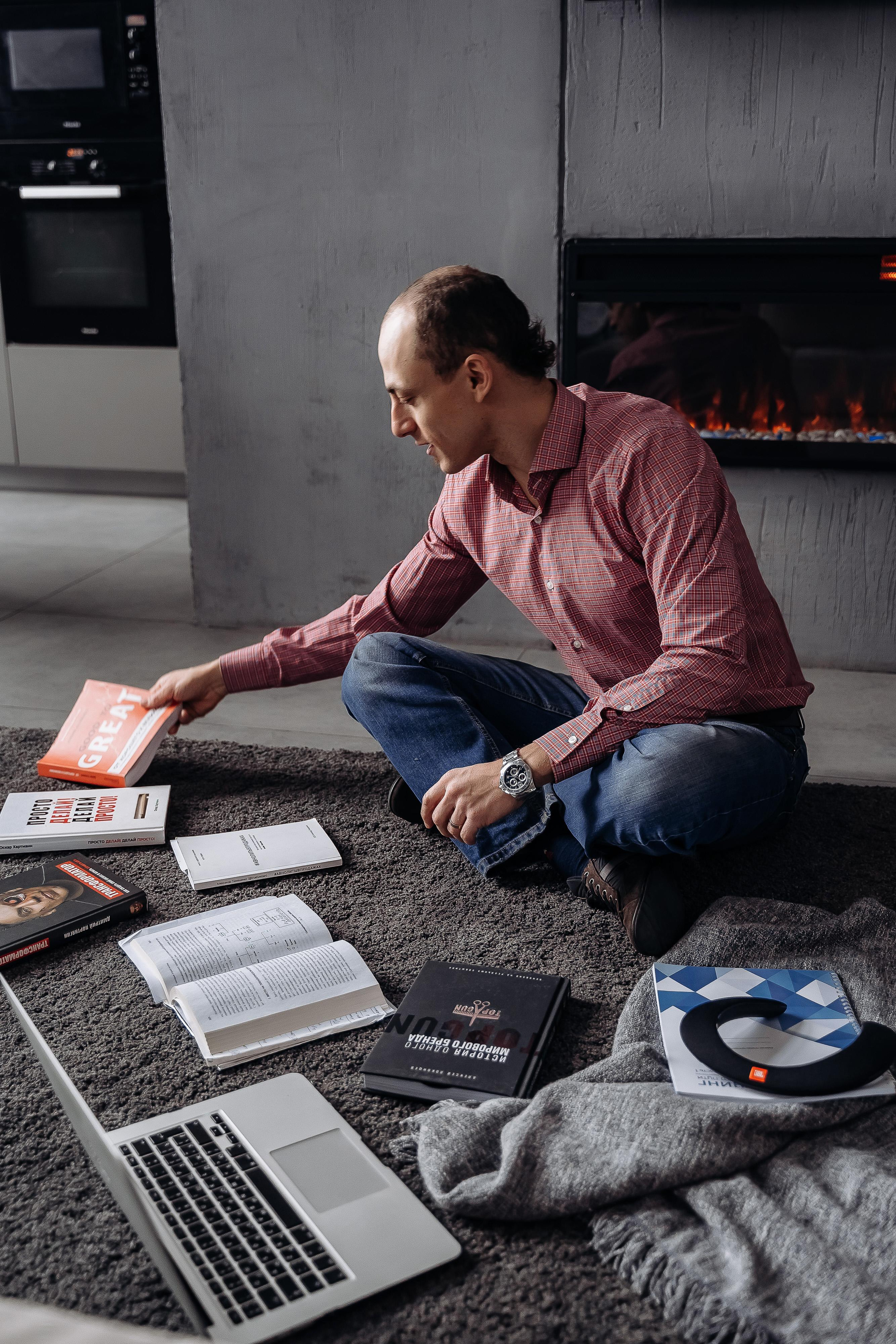 Бизнес фотосессия для бизнес тренера Дениса