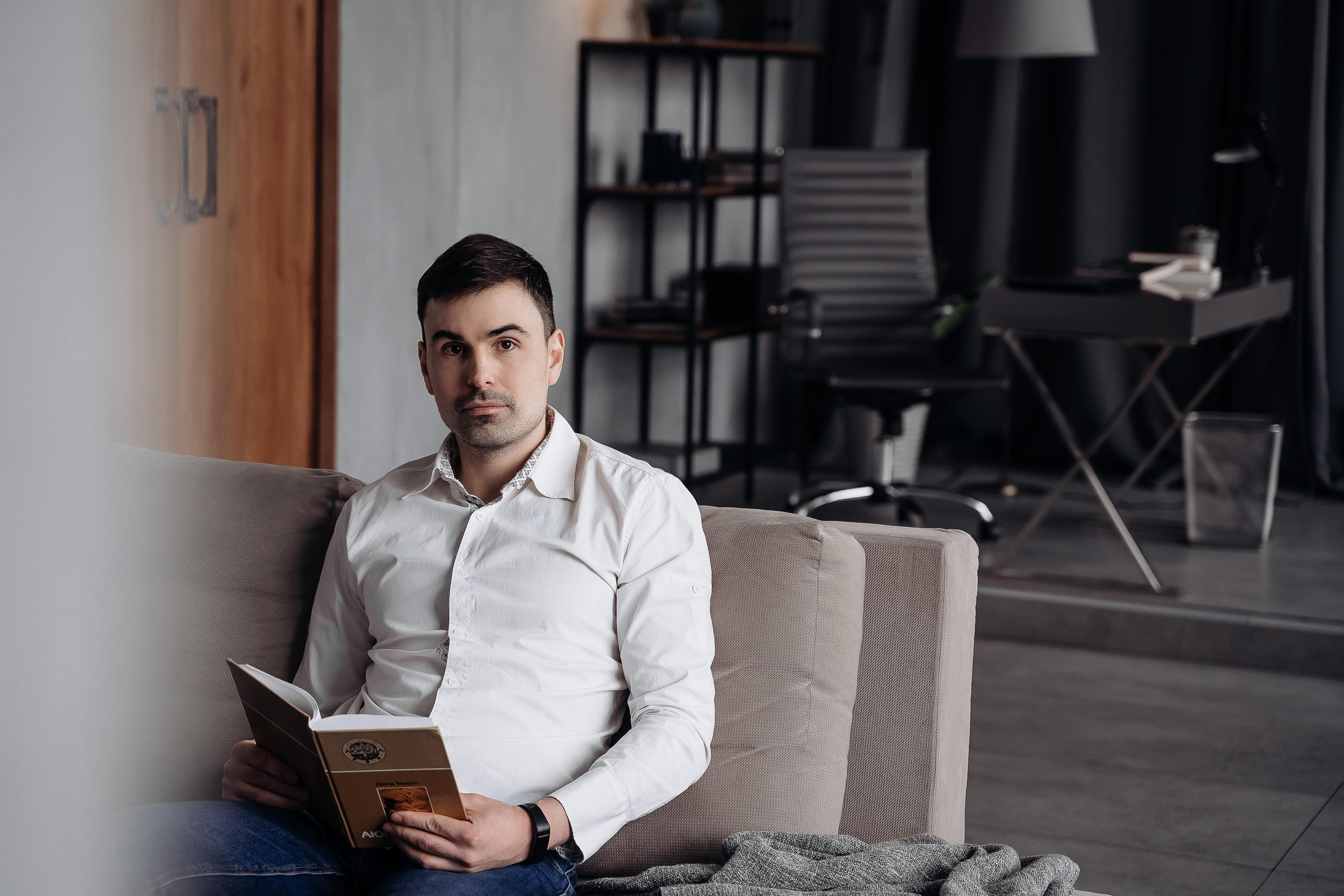Бизнес фотосессия мужчины, фотосессия для психолога в Москве