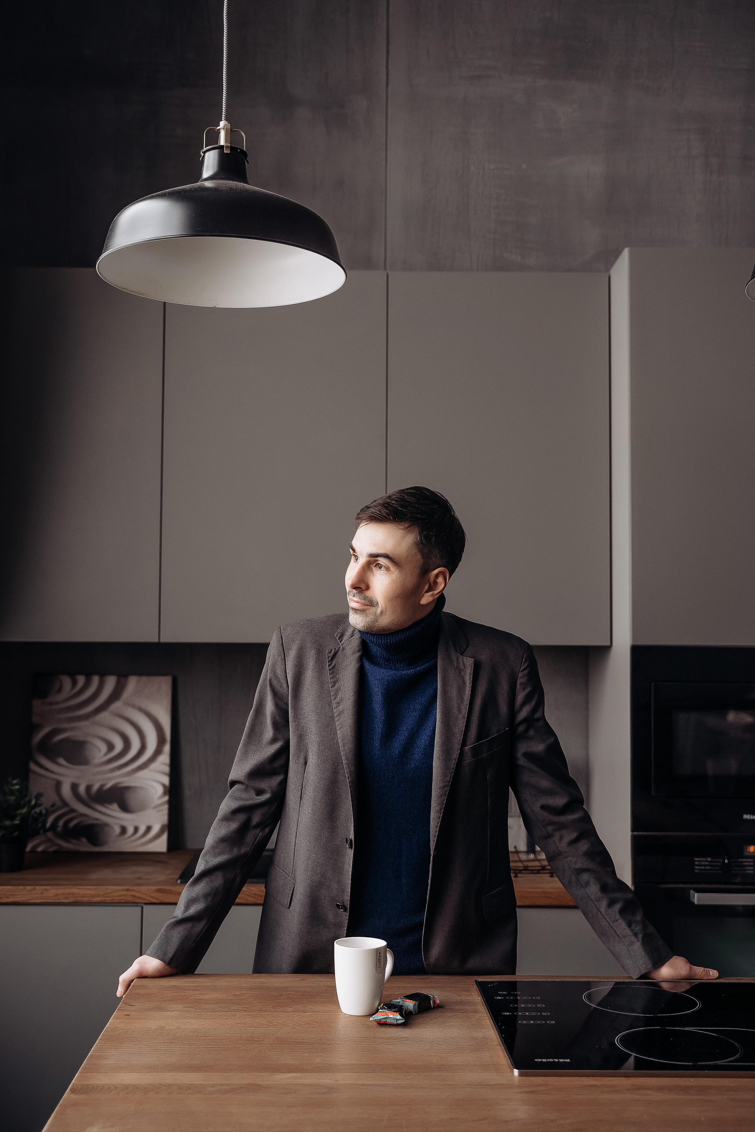 Бизнес фотосессия мужчины, фотосессия для психолога в Москве