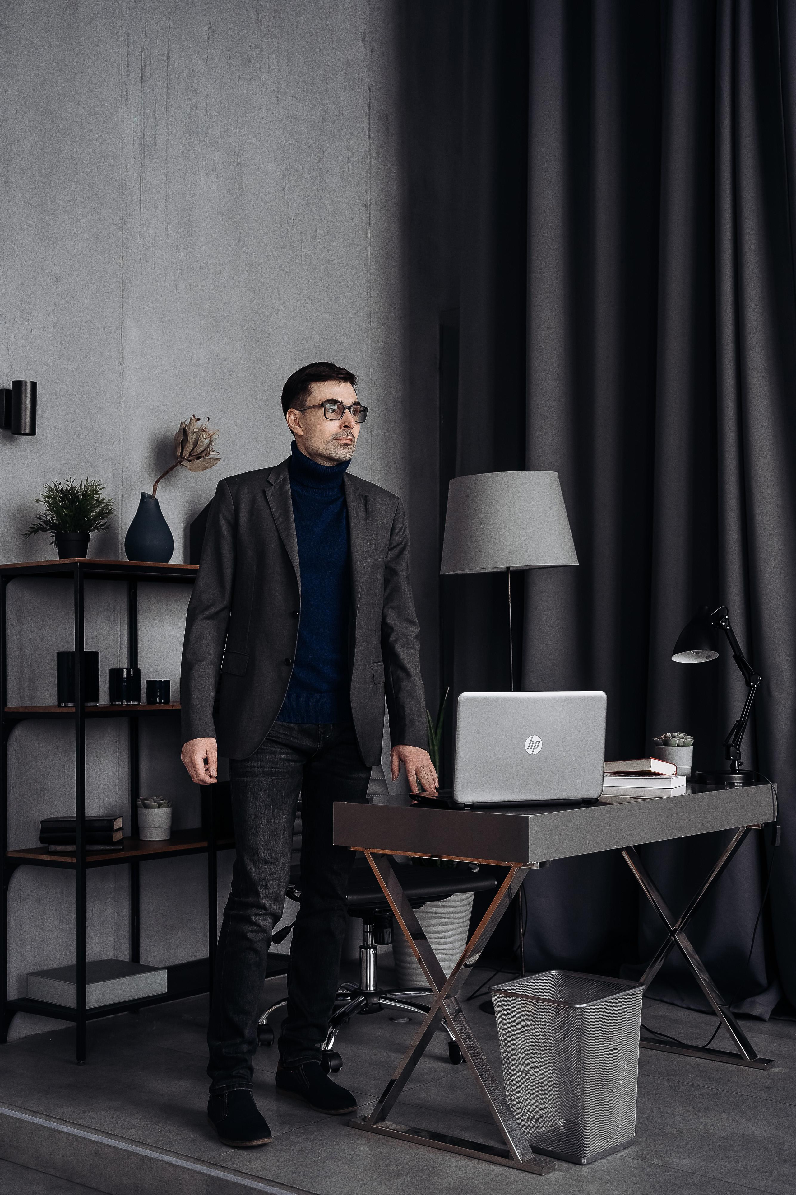 Бизнес фотосессия мужчины, фотосессия для психолога в Москве