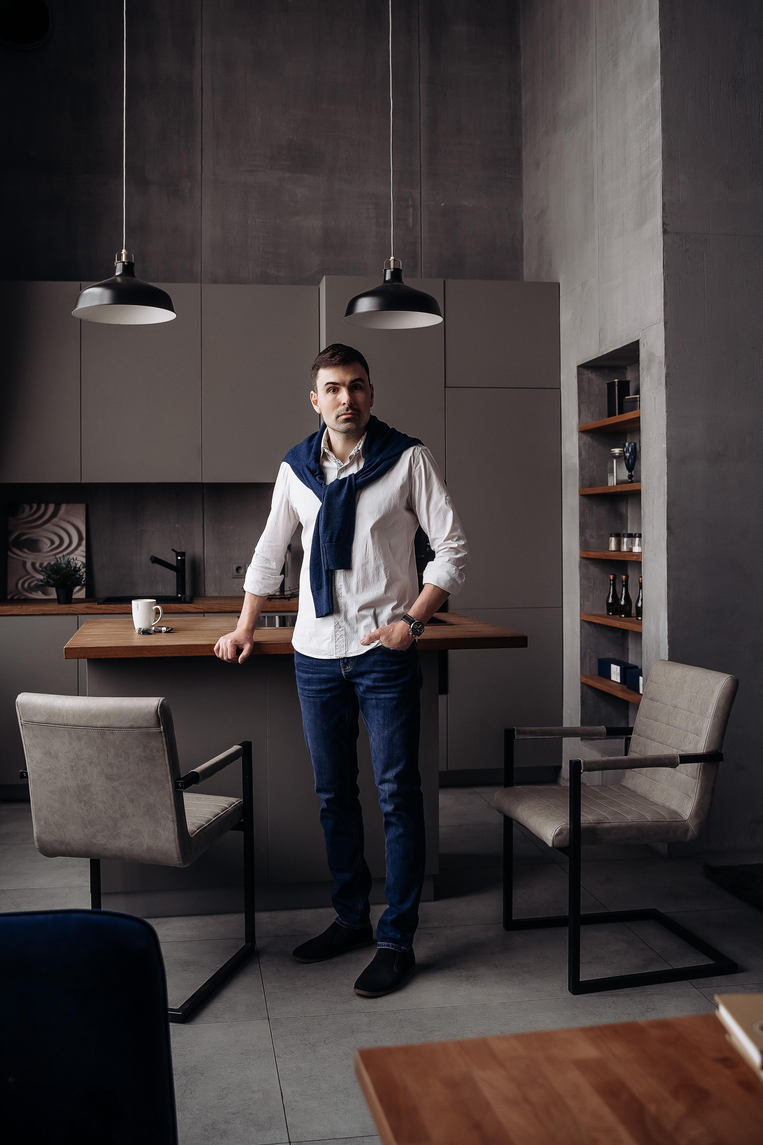 Бизнес фотосессия мужчины, фотосессия для психолога в Москве