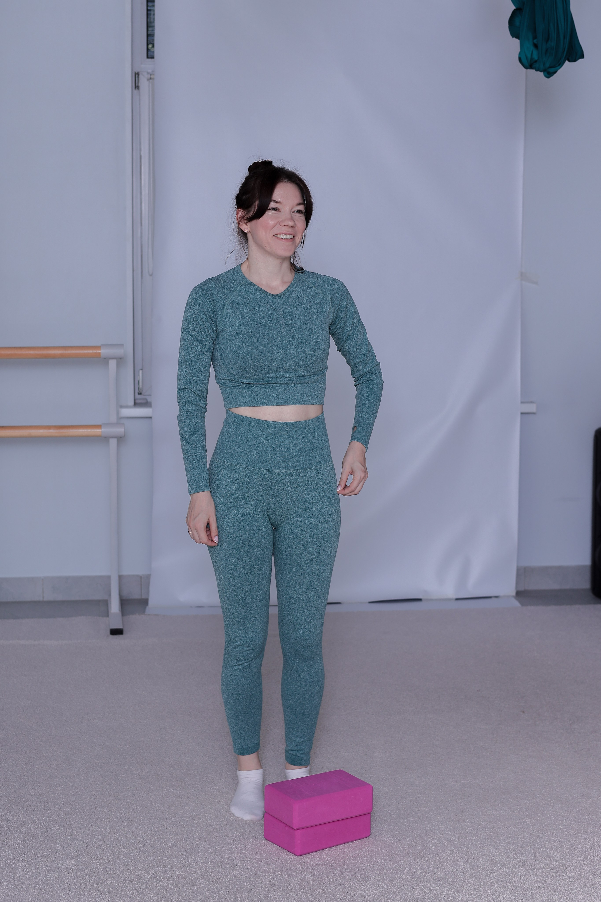 Арт-терапия + аэройога. Фотограф Надршина Лилия