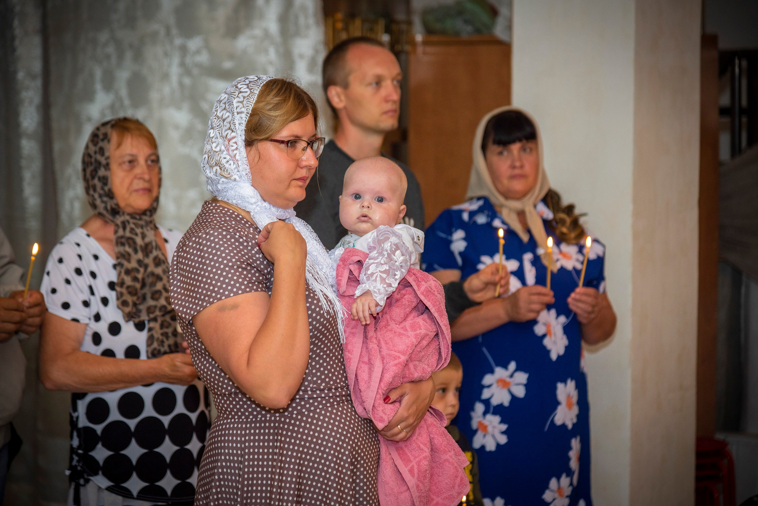 Фотограф на Крещение, Венчание. Интерьерный & Репортажный фотограф Озеров Денис, г. Москва