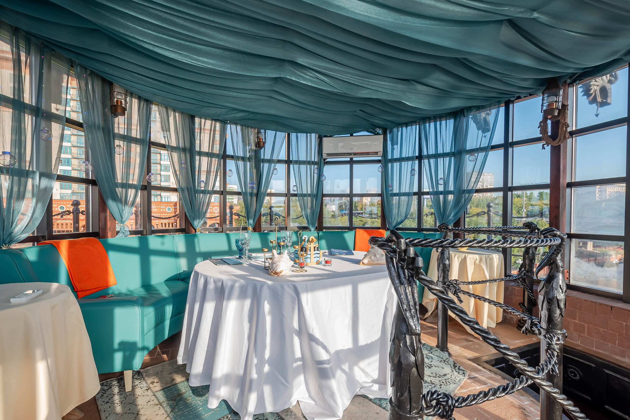 Интерьерный фотограф Озеров Денис, фотосъёмка для Zoon, Интерьерная фотосъёмка Ресторанов, Кафе, Баров, Лофт. г. Москва и Московская область. Интерьерный & Репортажный фотограф Озеров Денис, г. Москва