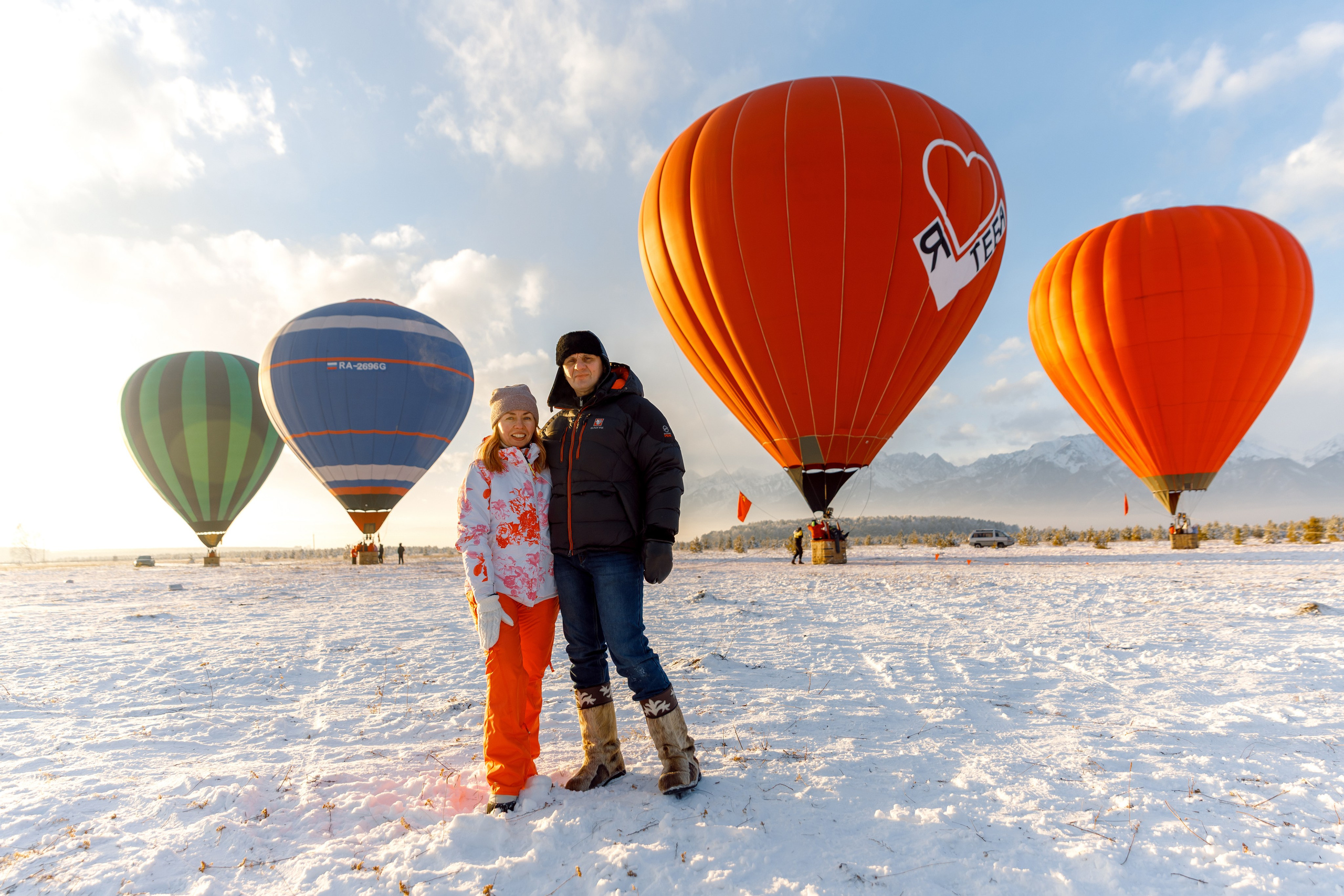 ЯБЛОКИ НА СНЕГУ. Свадебный фотограф Иркутск, репортажный фотограф Иркутск