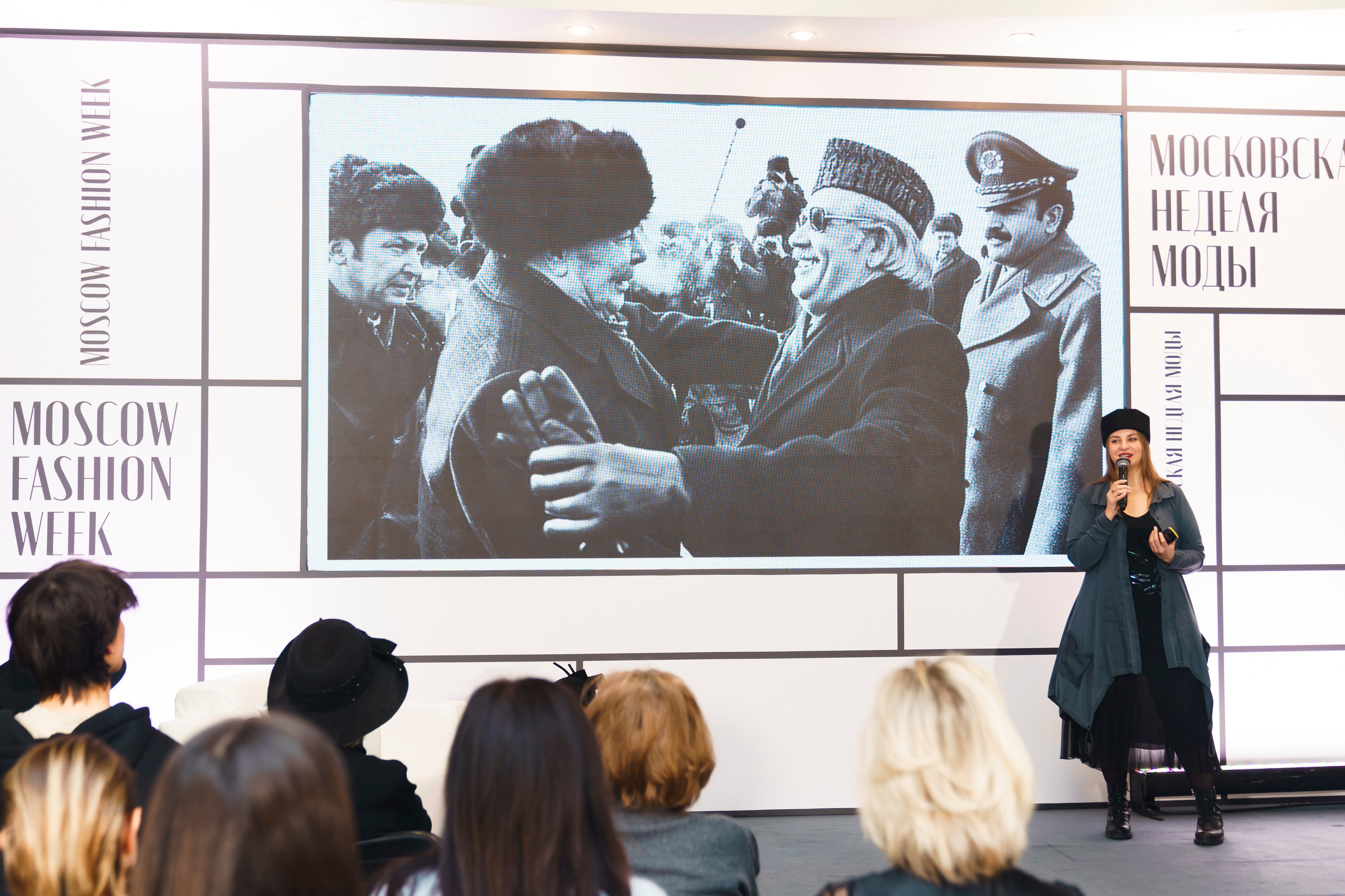 Fashion Week 2025. Свадебный фотограф в Москве Кристина Чехова