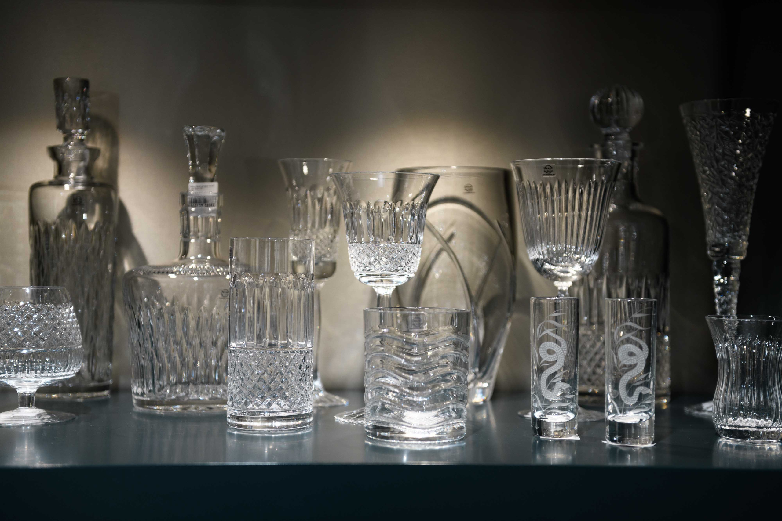 Фотосъёмка лекция по сервировке стола в бутике «Дом фарфора»