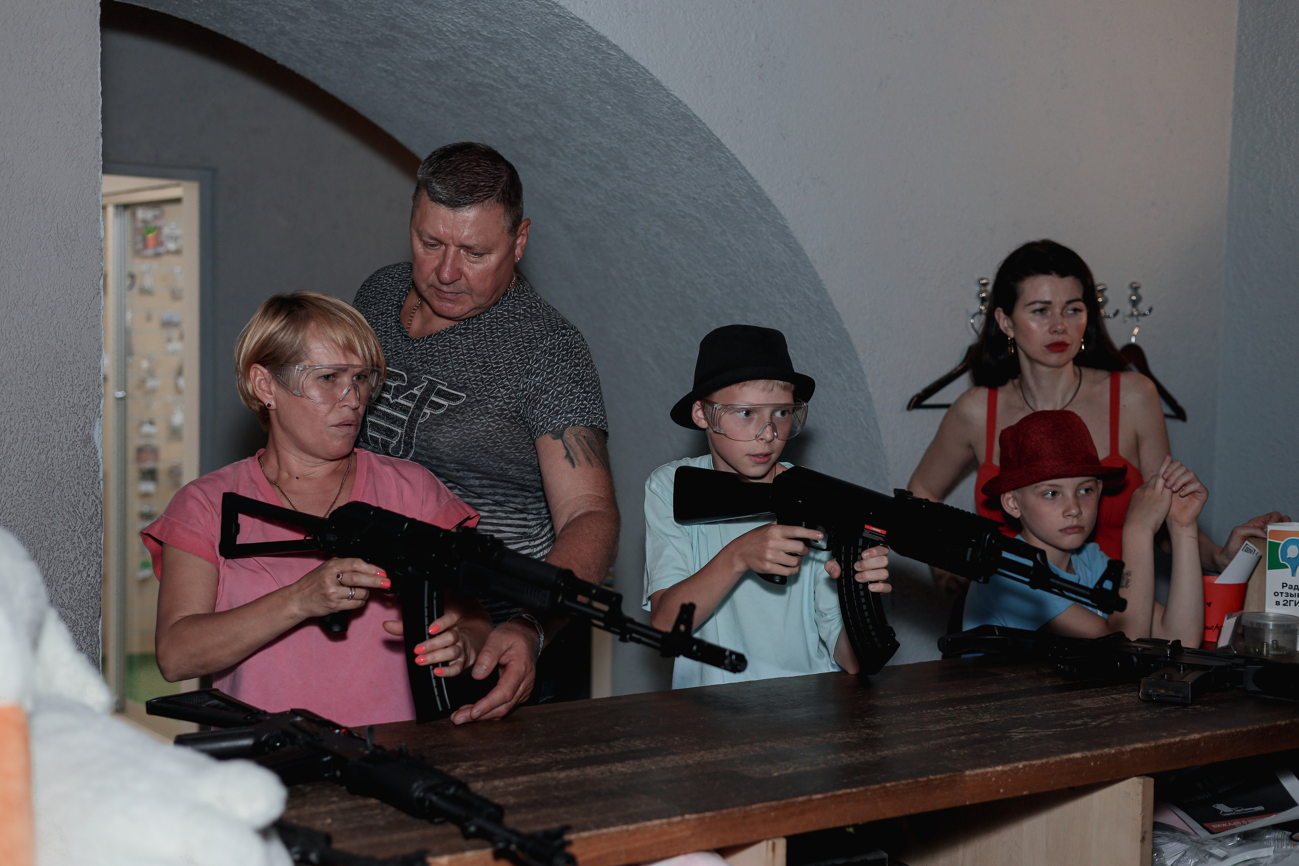 День рождение в стрелковом клубе. Фотограф Надршина Лилия